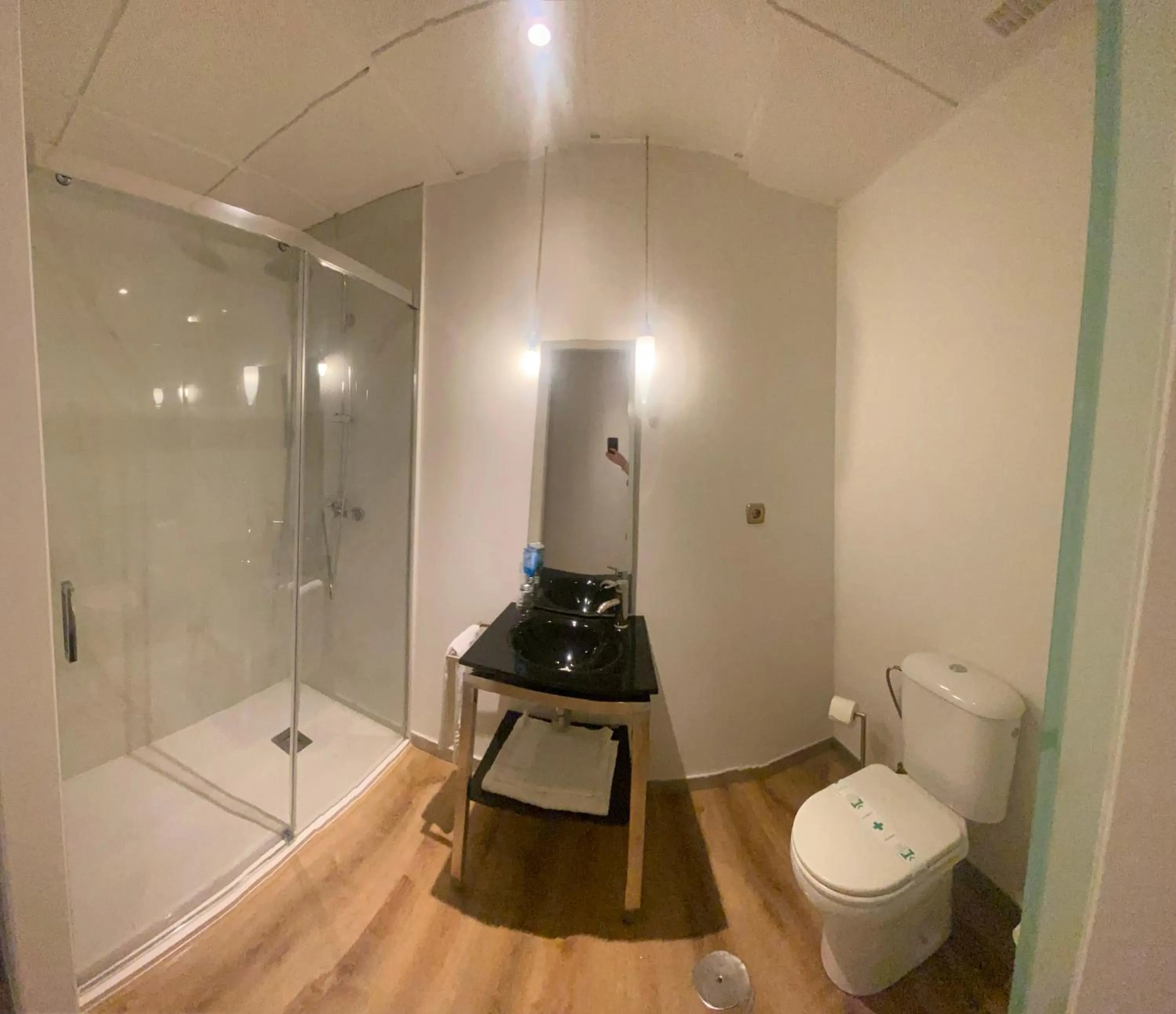 Shower in Hotel Villasegura