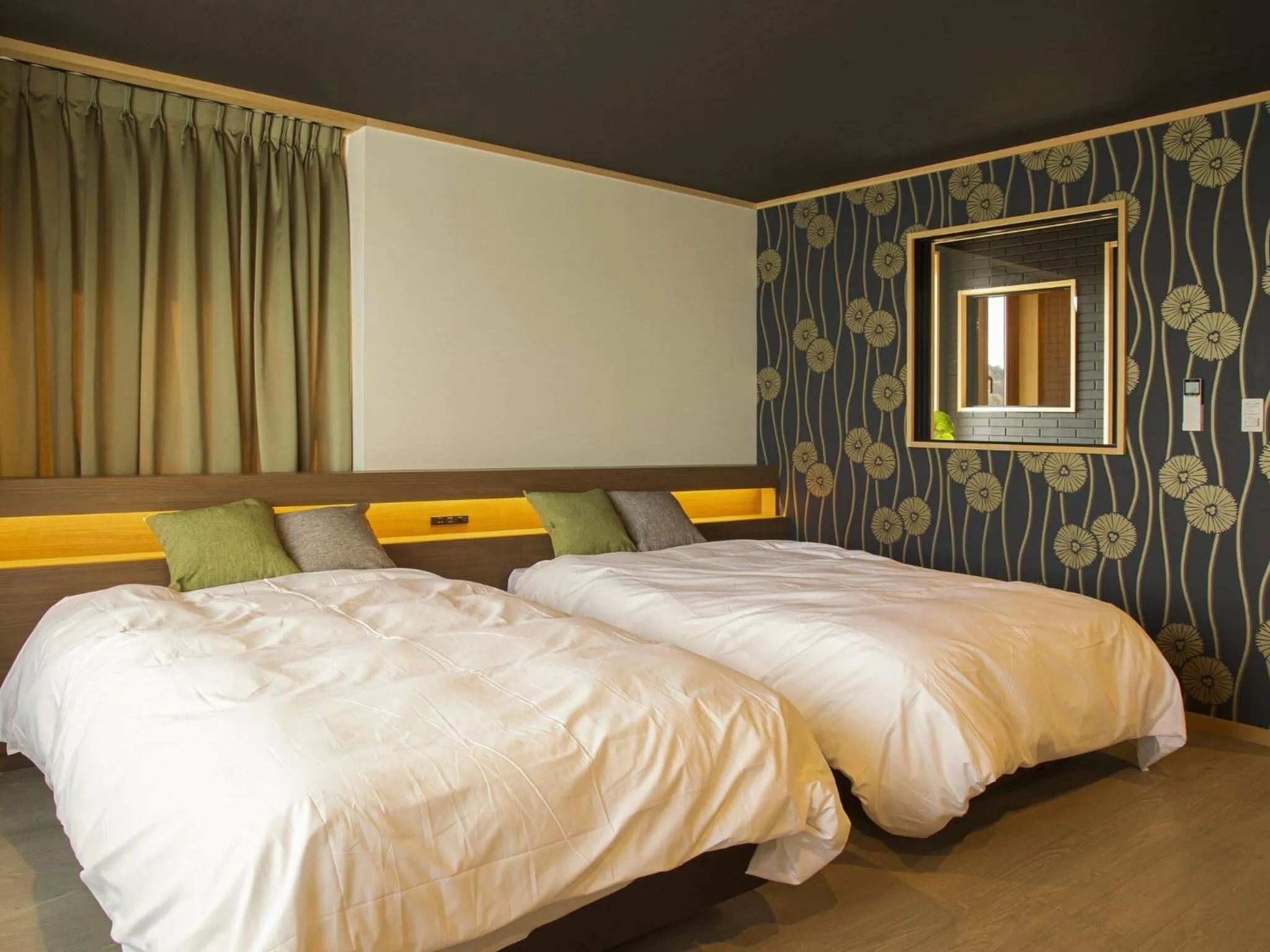 Bed in Sakaeya Hotel