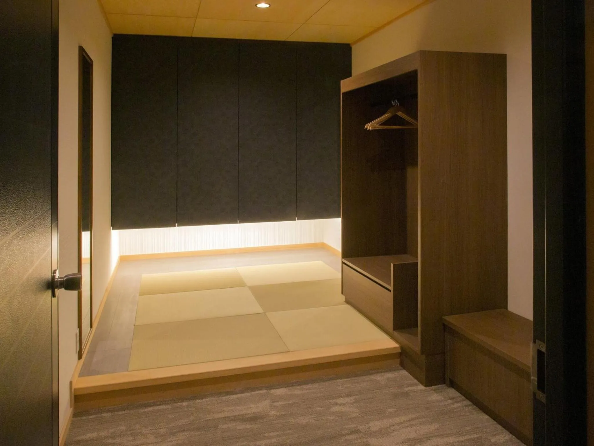 Photo of the whole room, Bed in Sakaeya Hotel