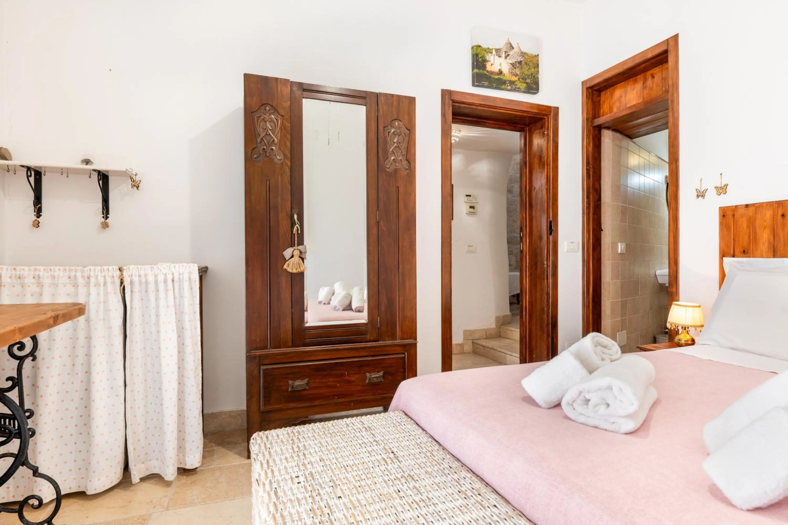 Property building, Bed in Trulli Sabrina Resort