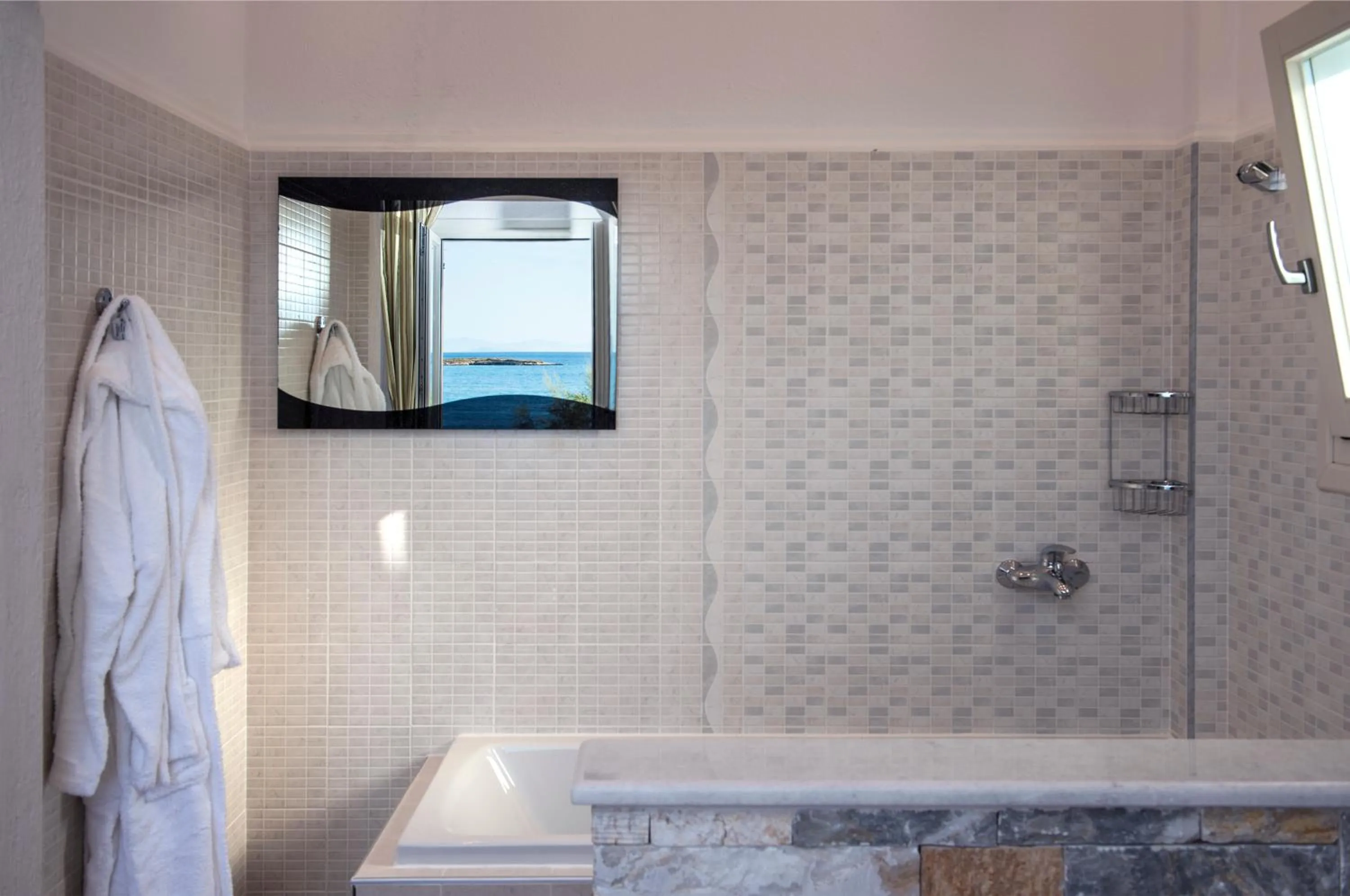 Bathroom in Contaratos Beach Hotel