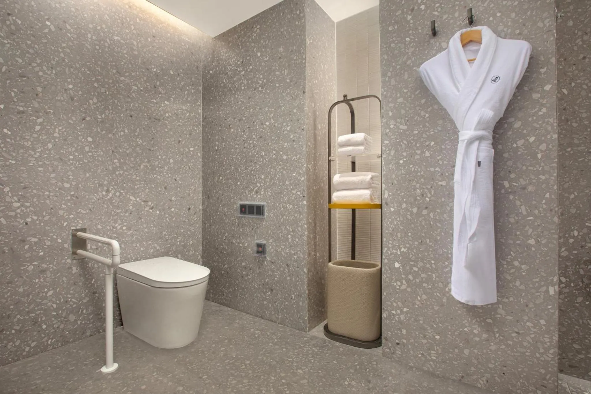 Photo of the whole room in voco Xishuangbanna Gaozhuang by IHG