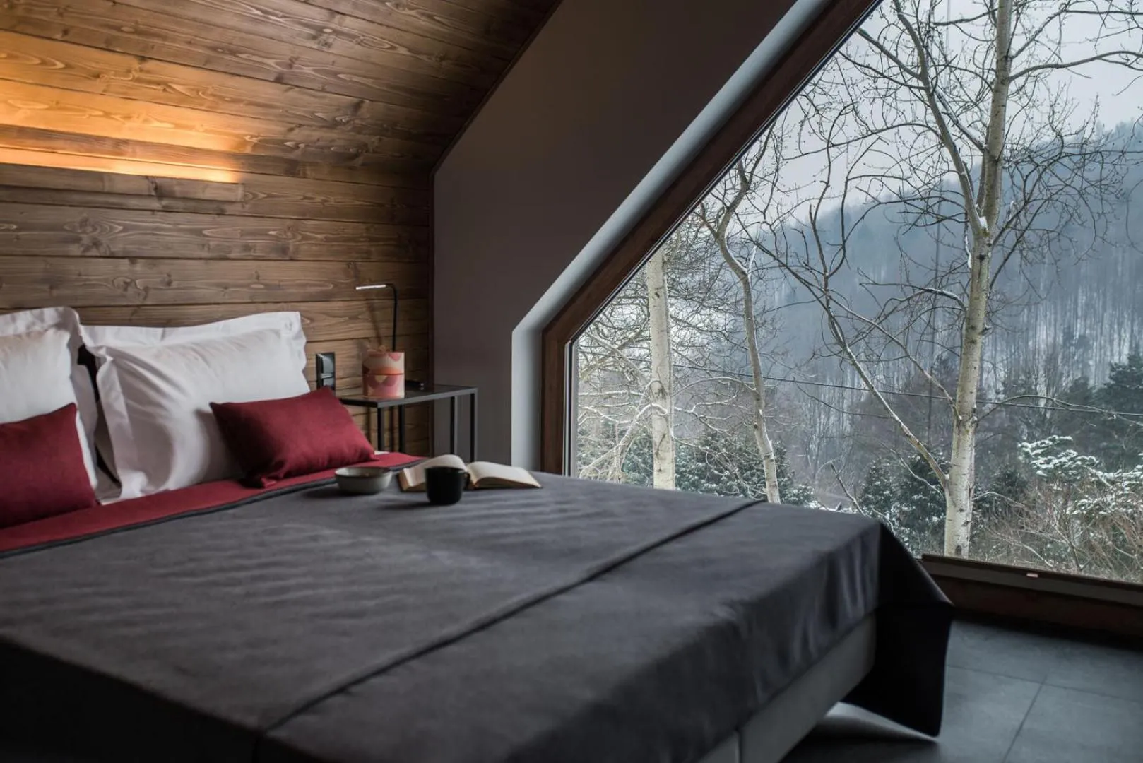 Bed in Aspen Deluxe Residence & ASPEN cottage