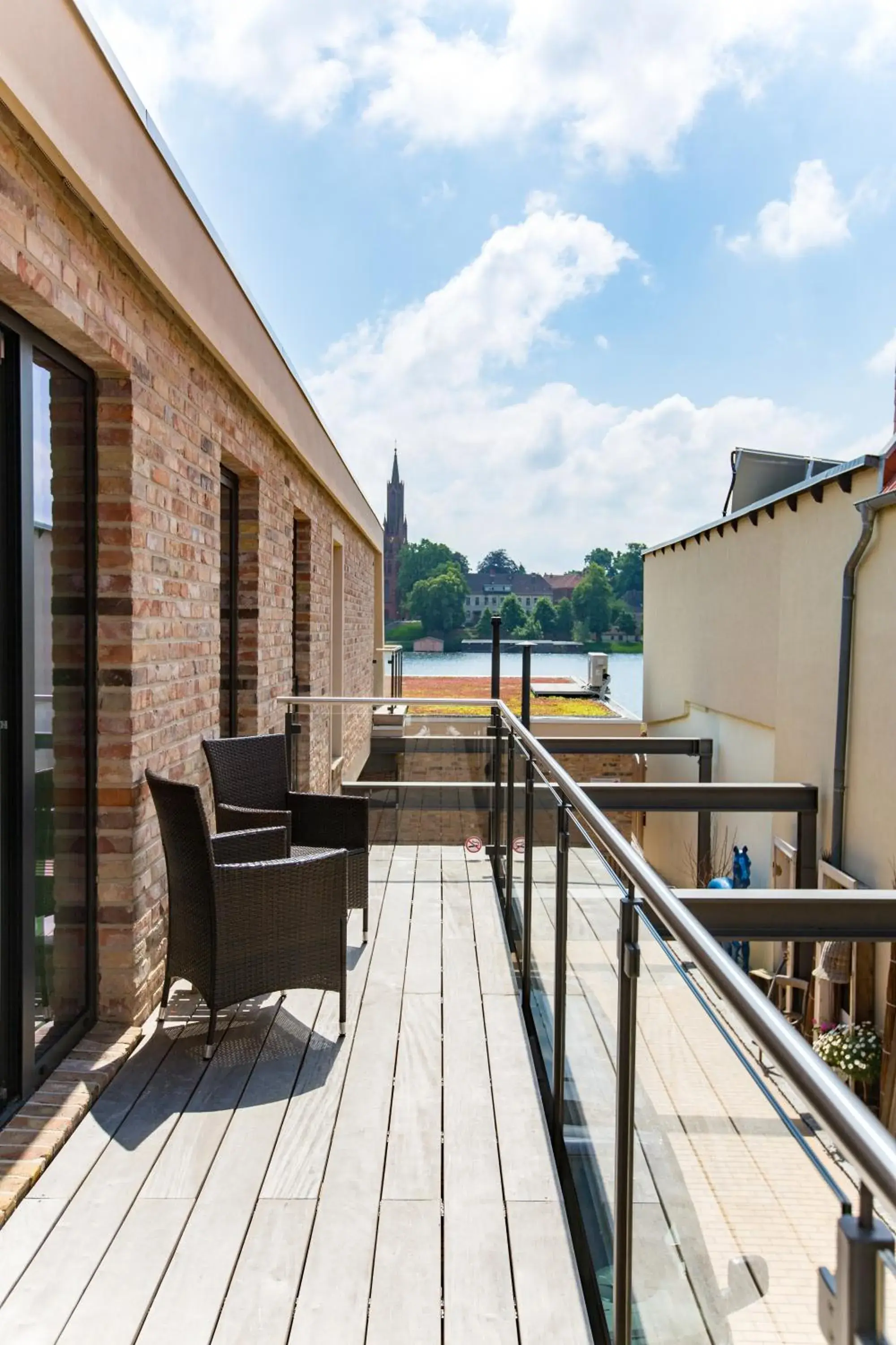 Apartment with partial lake view in Inselhotel Ringelnatz Apartment with partial lake view in Inselhotel Ringelnatz