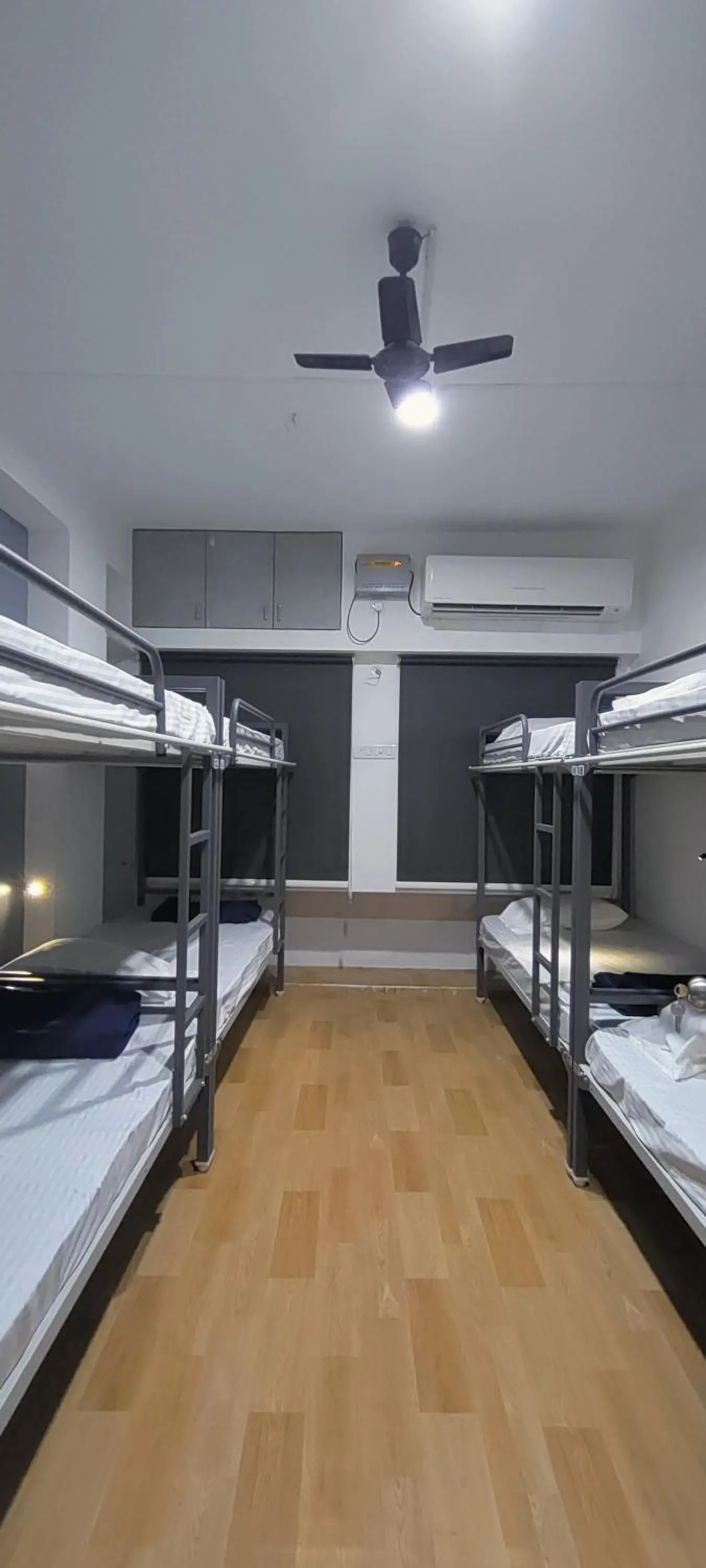 Bed in 8-Bed Mixed Dormitory Room in The Loft