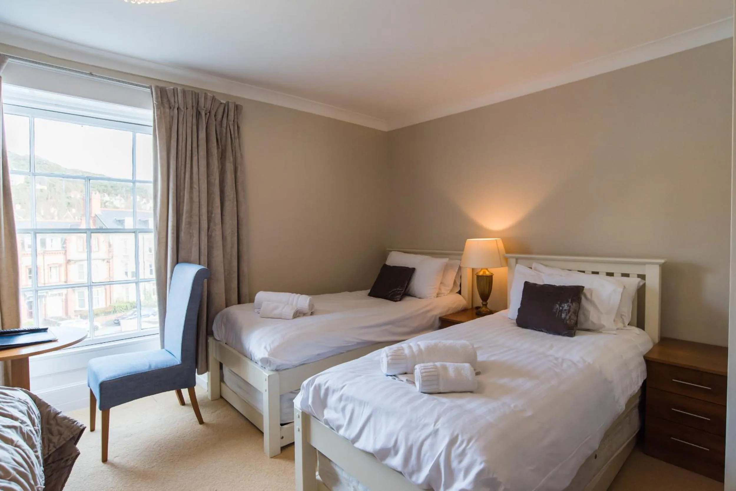 Bed in No 46 Marine Terrace