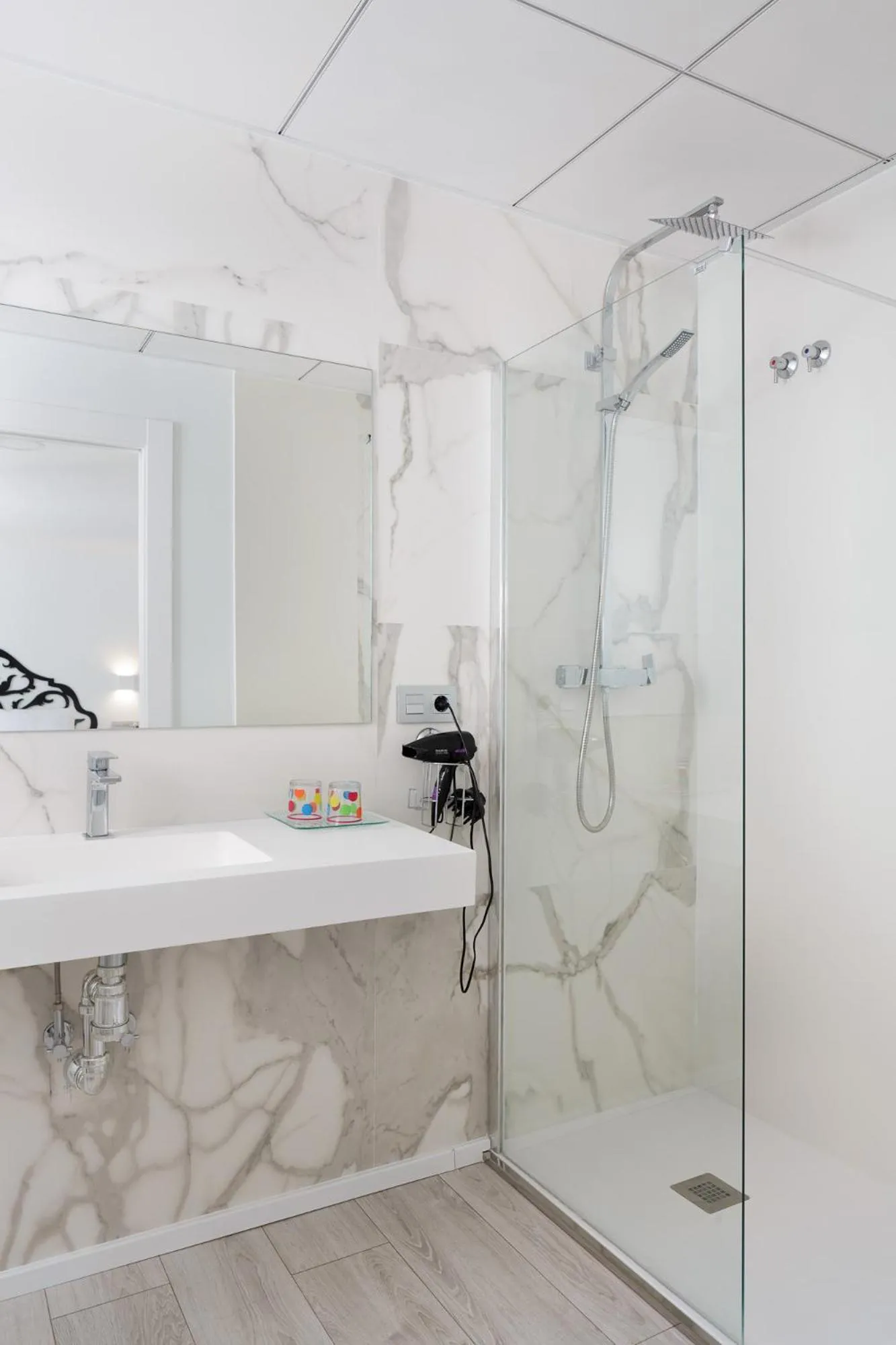 Bathroom in Hotel Alamo