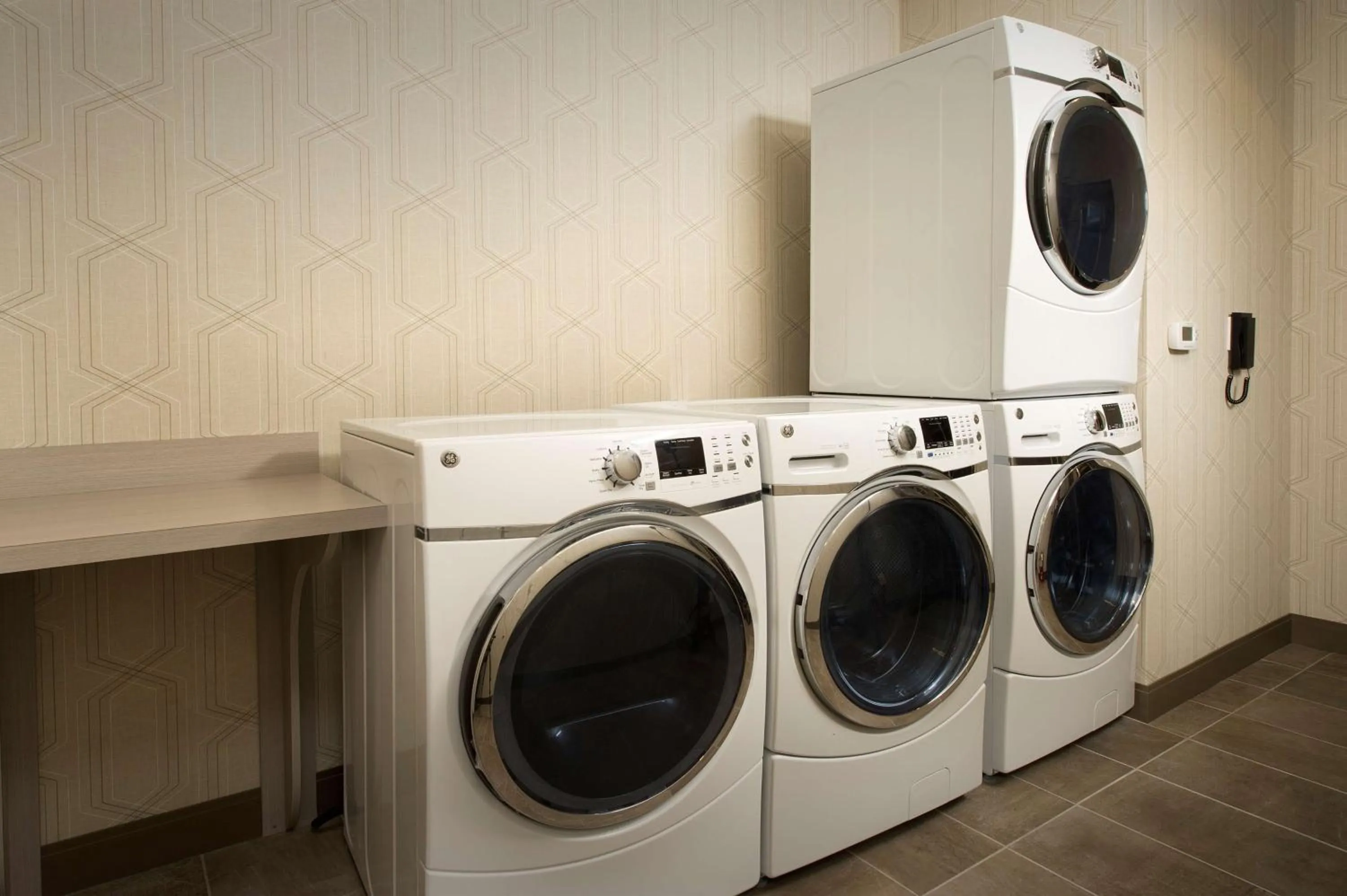 laundry in Hampton Inn & Suites Baltimore North/Timonium, MD