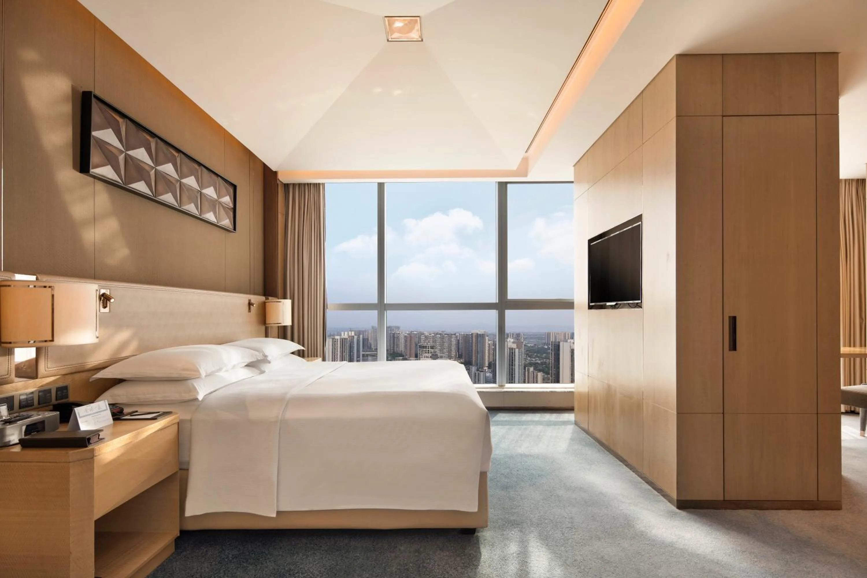 Bed in Hilton Chengdu