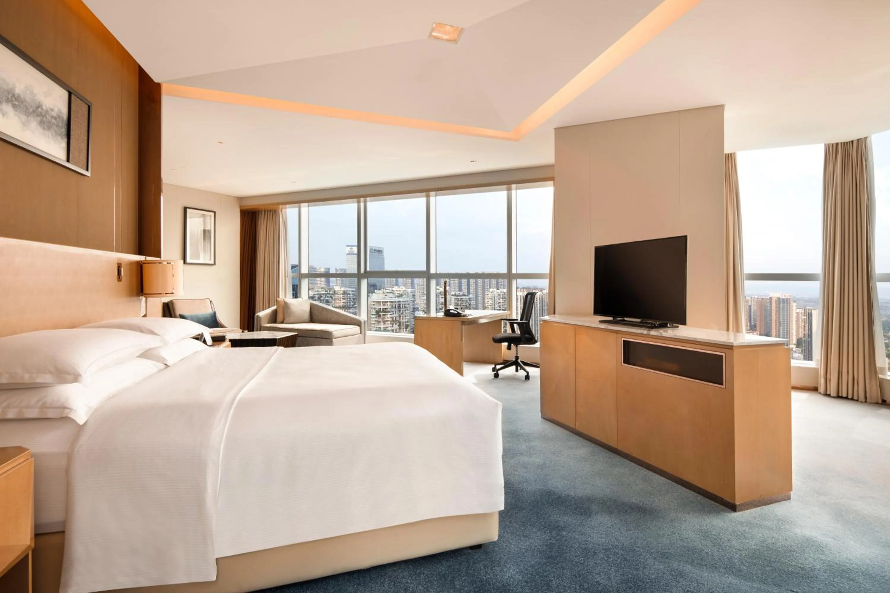 Photo of the whole room, Bed in Hilton Chengdu