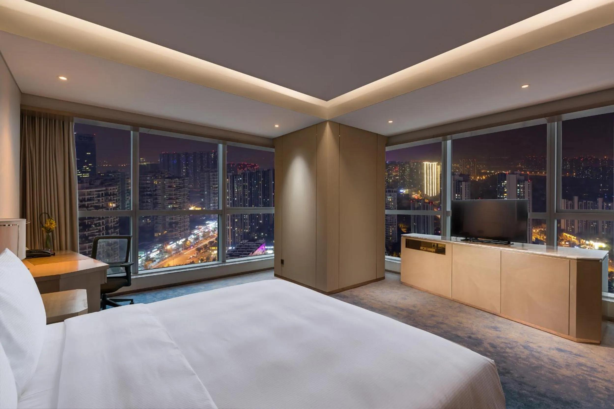 Bed in Hilton Chengdu