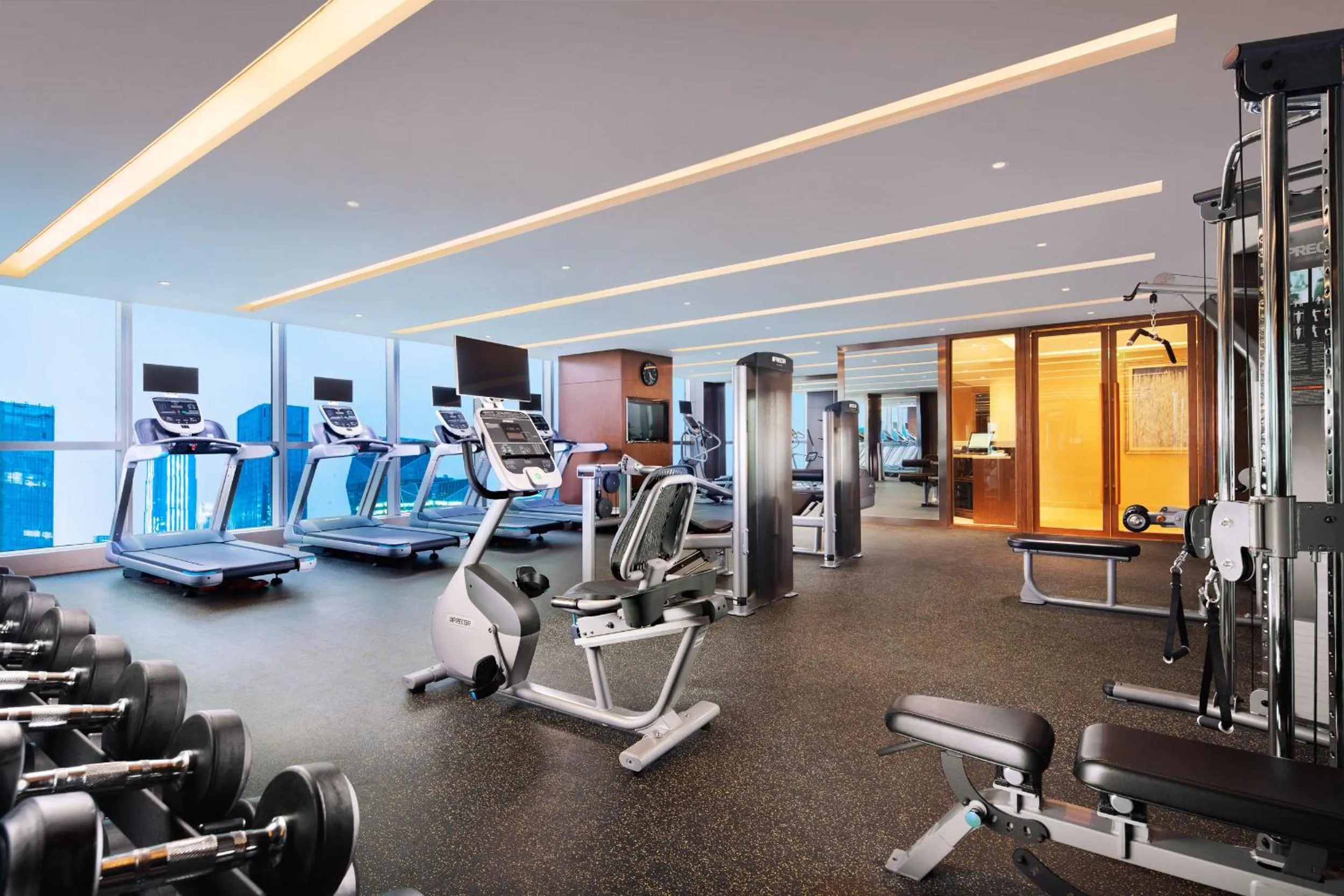 Fitness centre/facilities in Hilton Chengdu