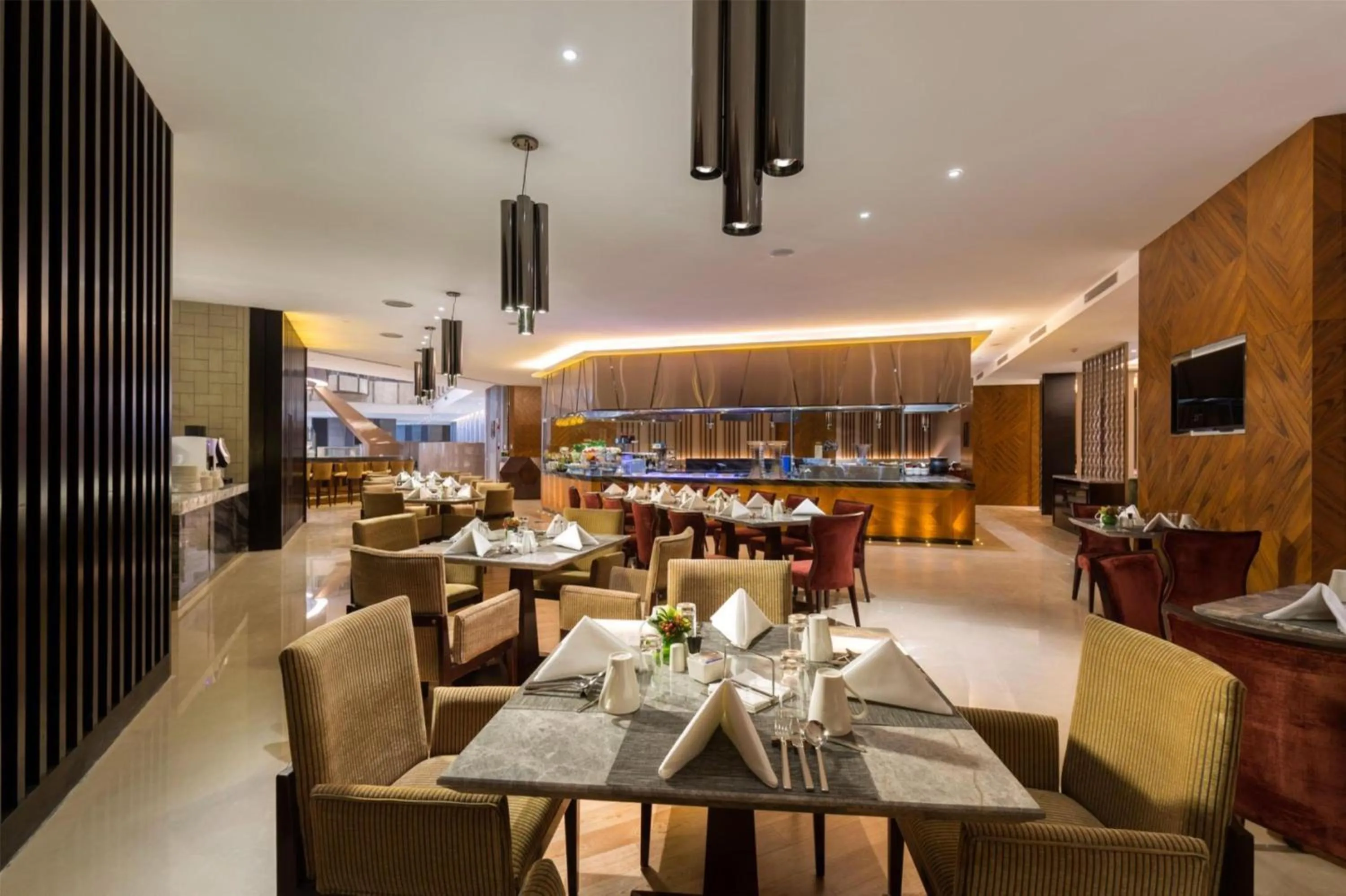 Restaurant/places to eat in Hilton Chengdu