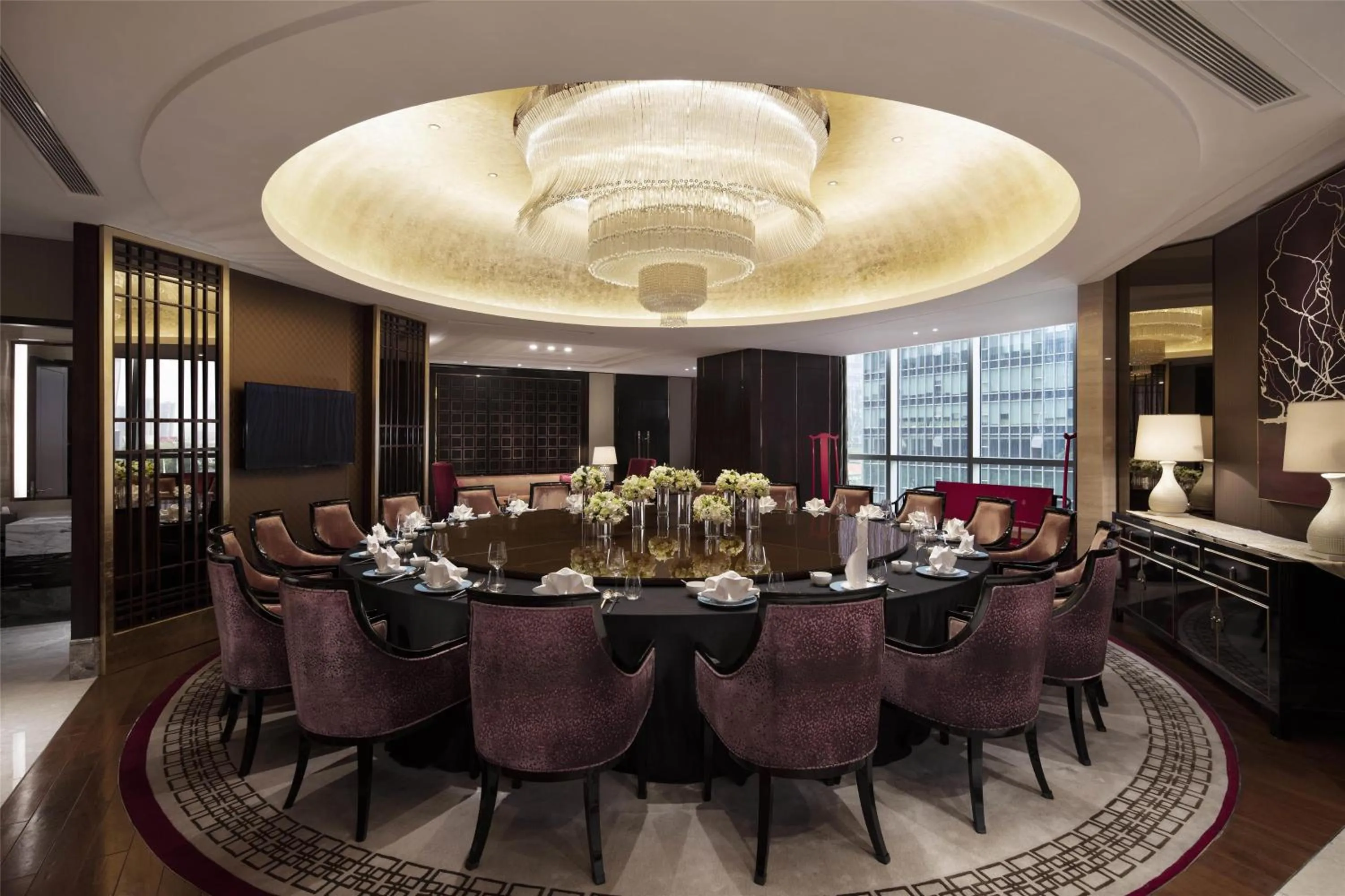 Restaurant/places to eat in Hilton Chengdu