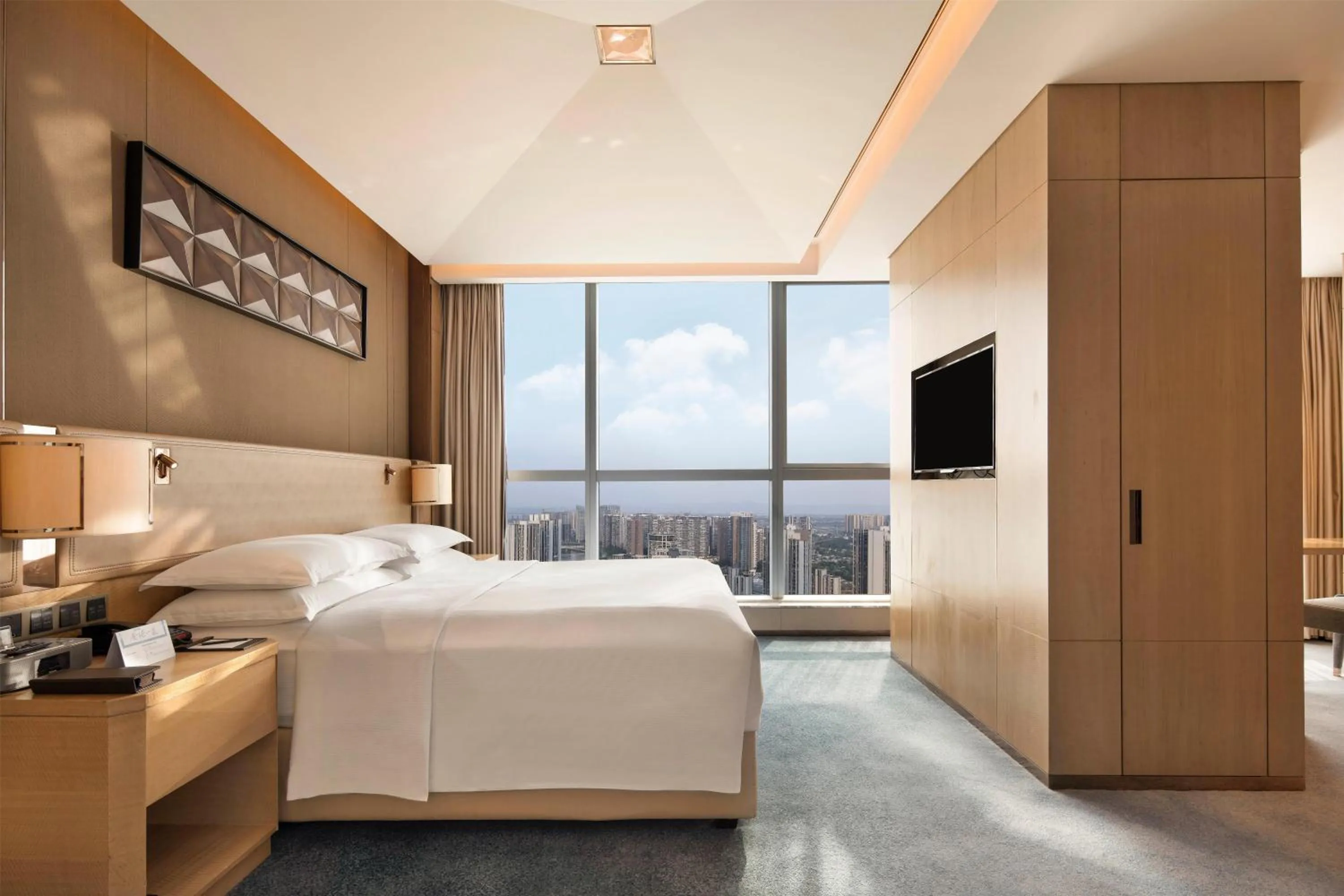 Bed in Hilton Chengdu