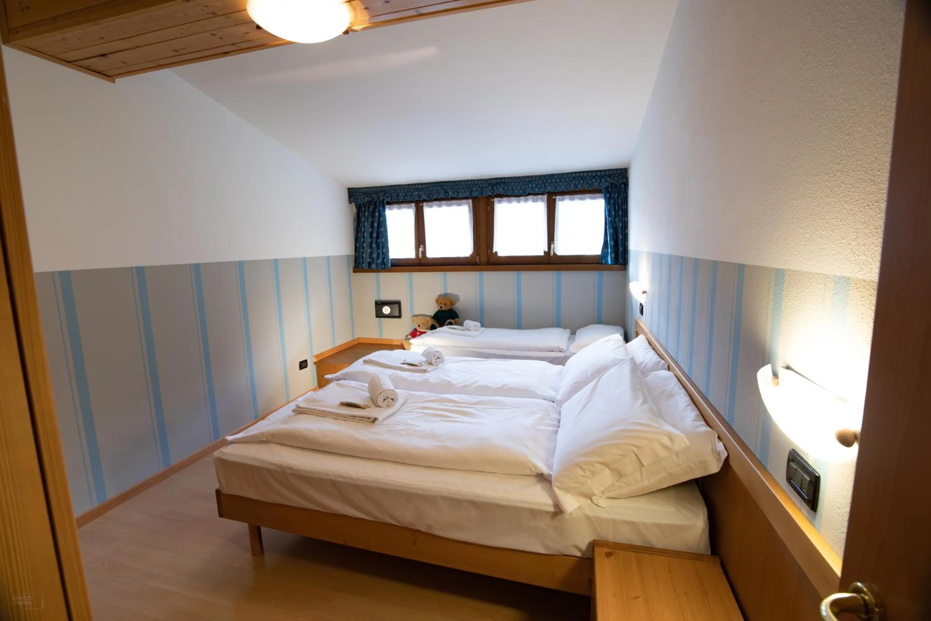 Bed in Residence Panorama