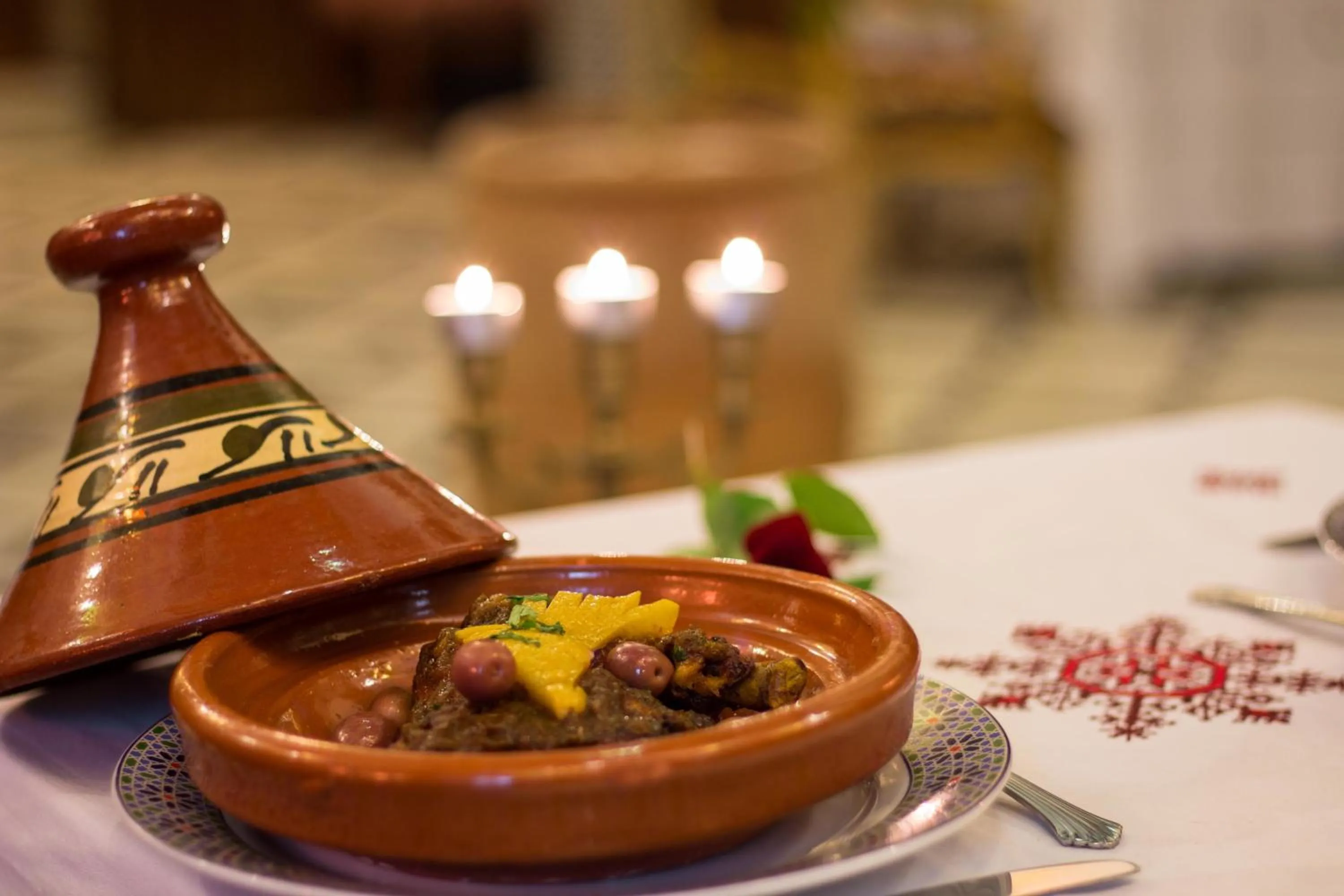 Restaurant/places to eat in Riad Tahra & Spa