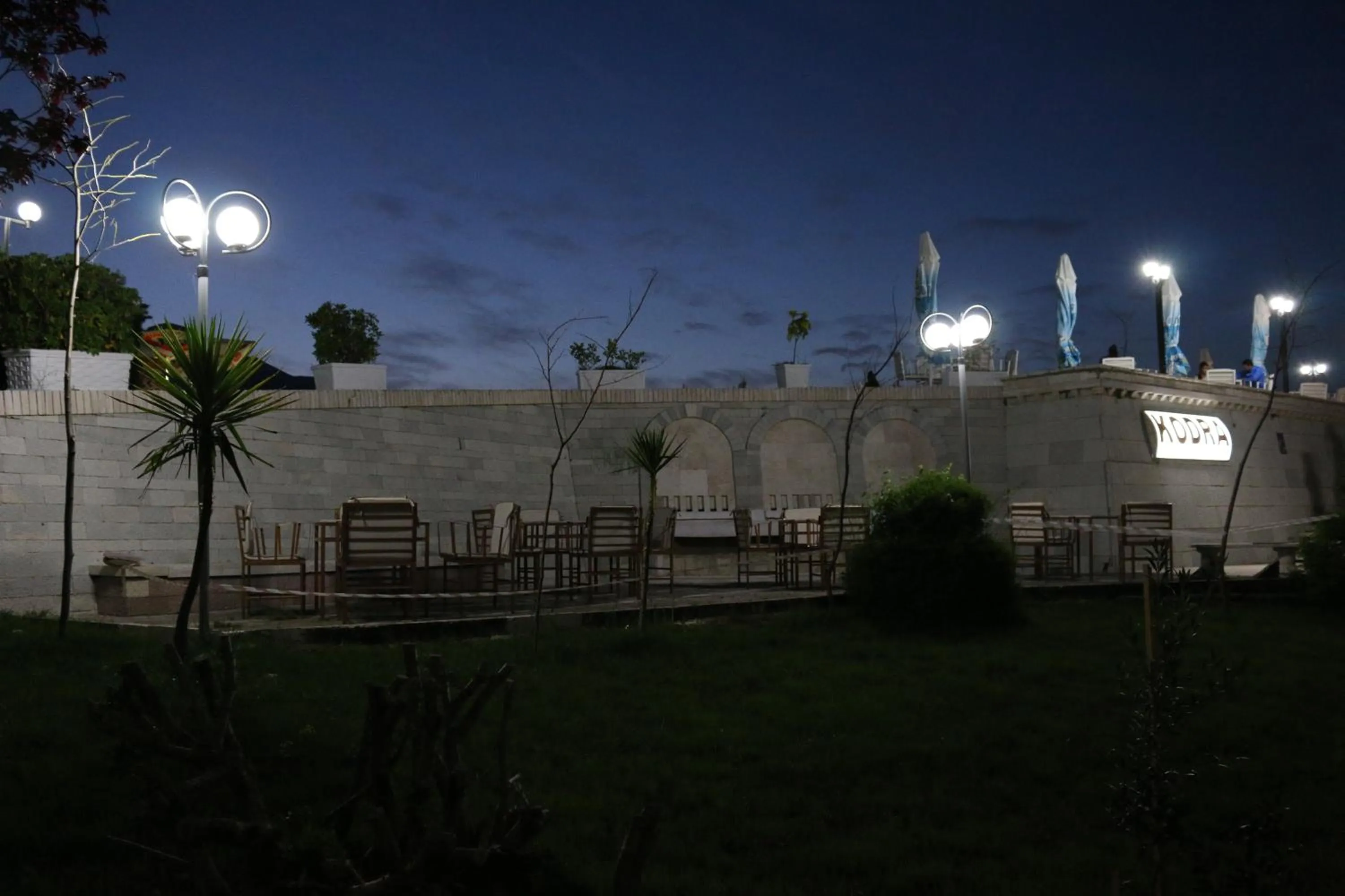 Restaurant/places to eat in Hotel Kodra