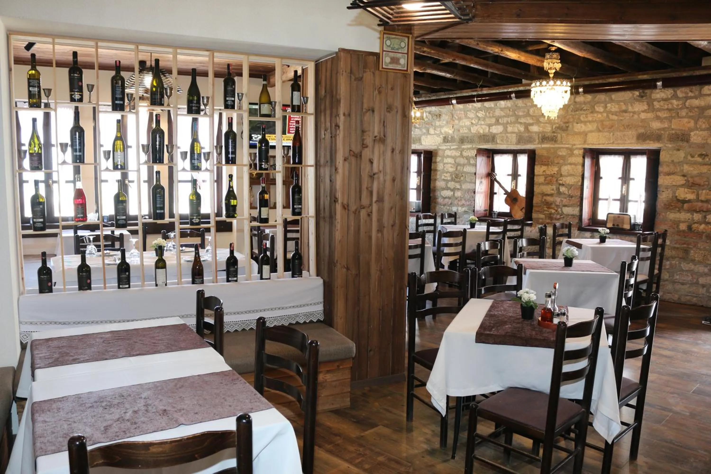 Food and drinks in Hotel Kodra