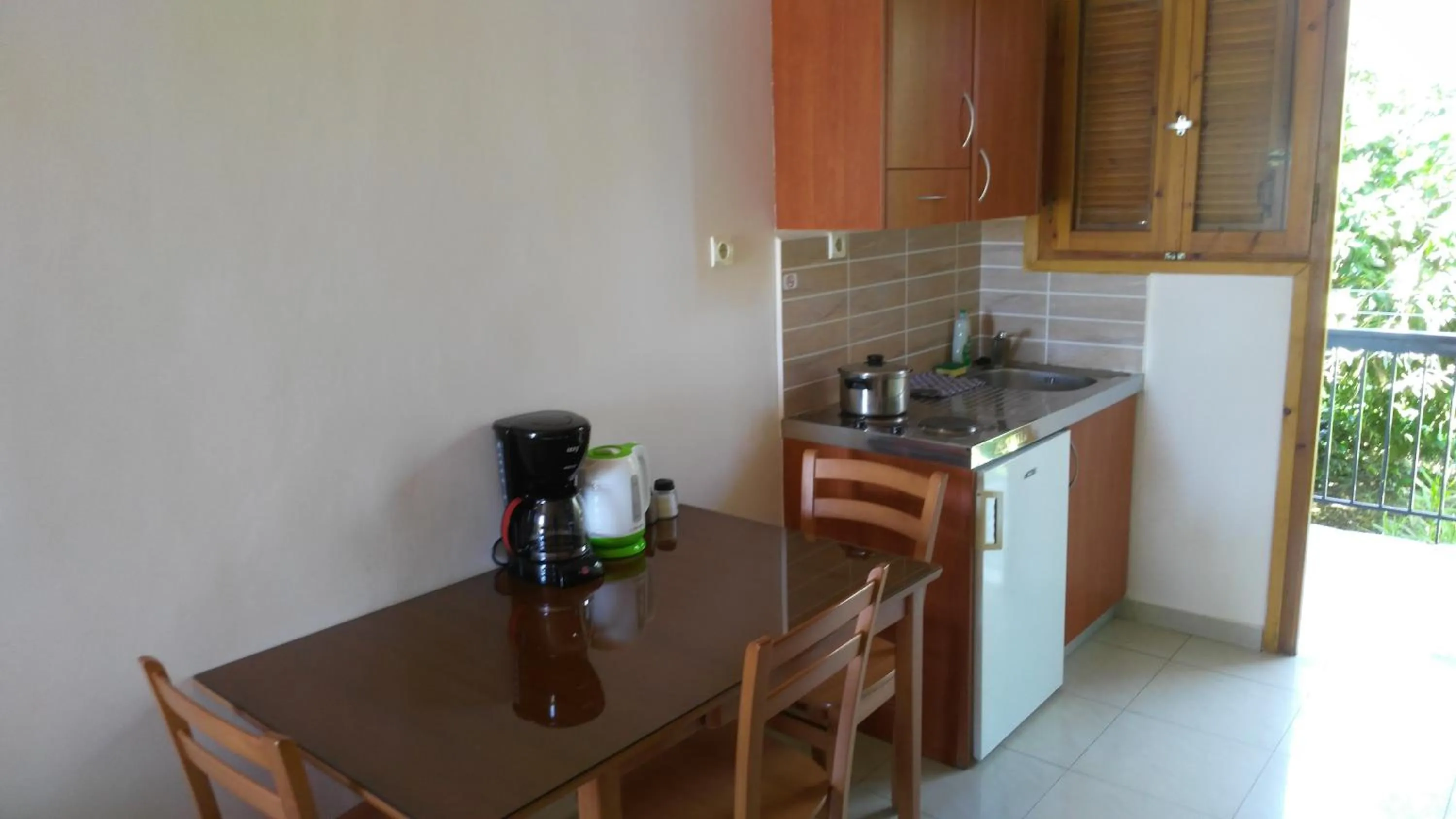 Coffee/tea facilities in Villa Christina