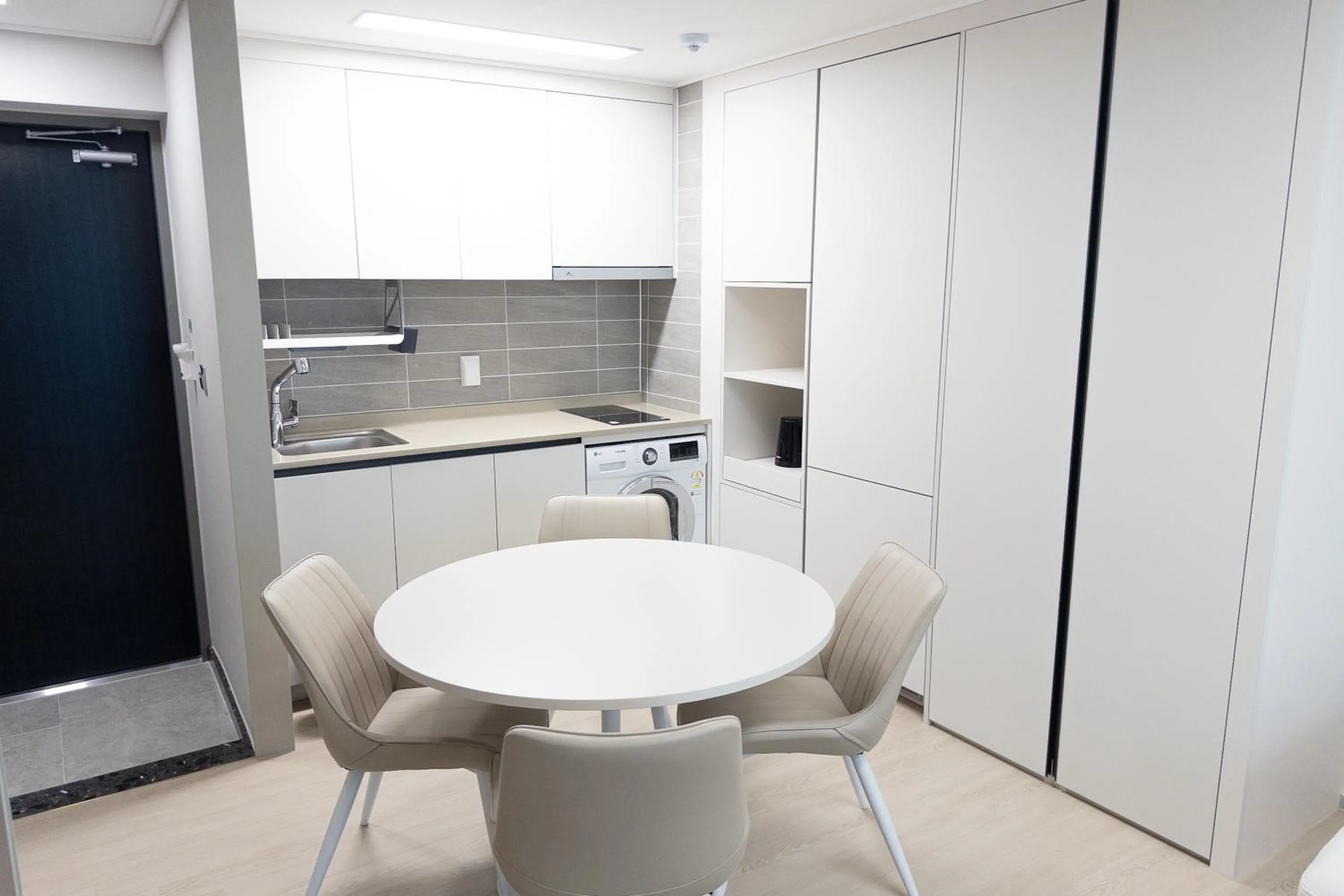 Living room in Hotel Wavellent Yangyang