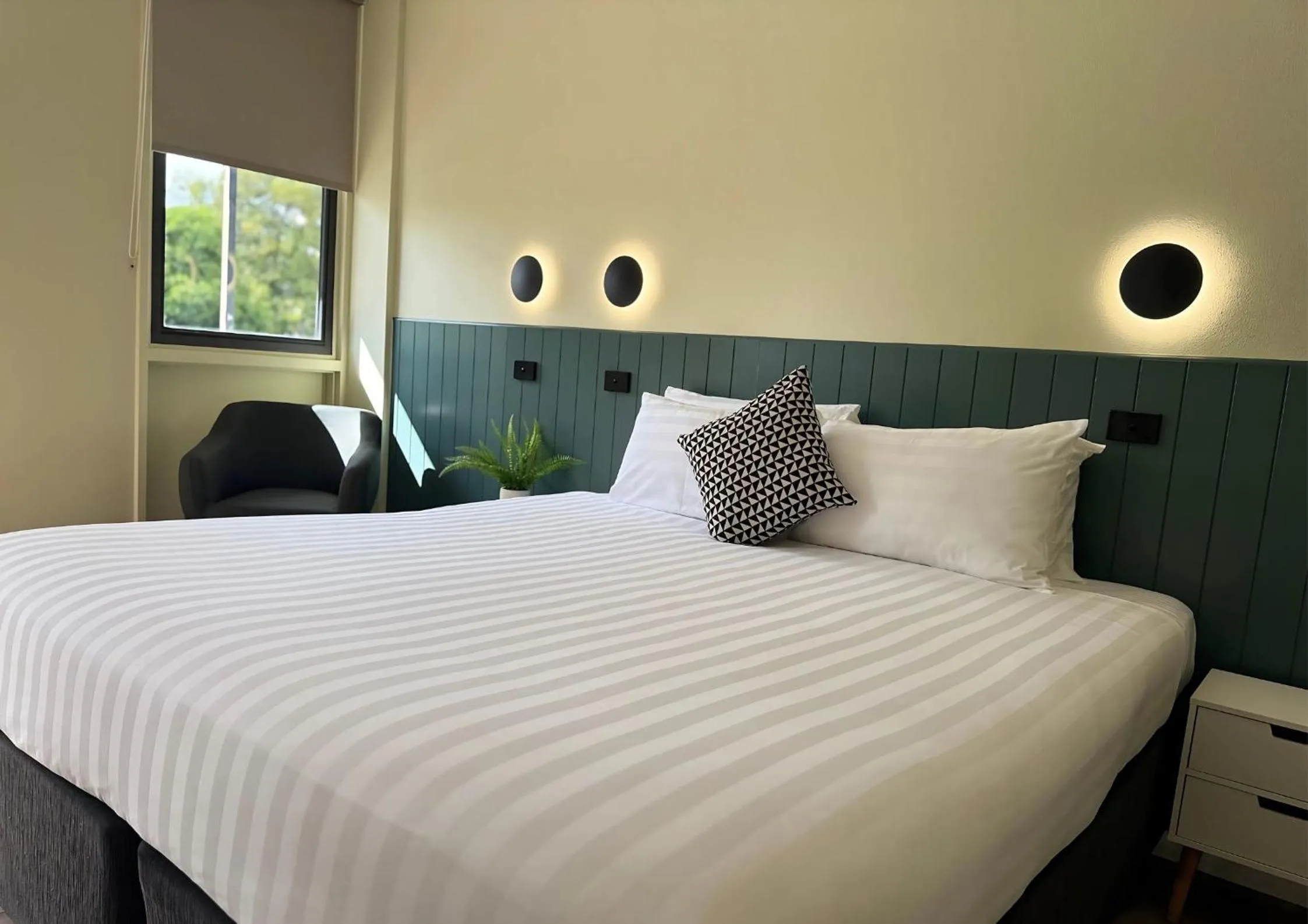 Bedroom, Bed in The Heritage Darwin