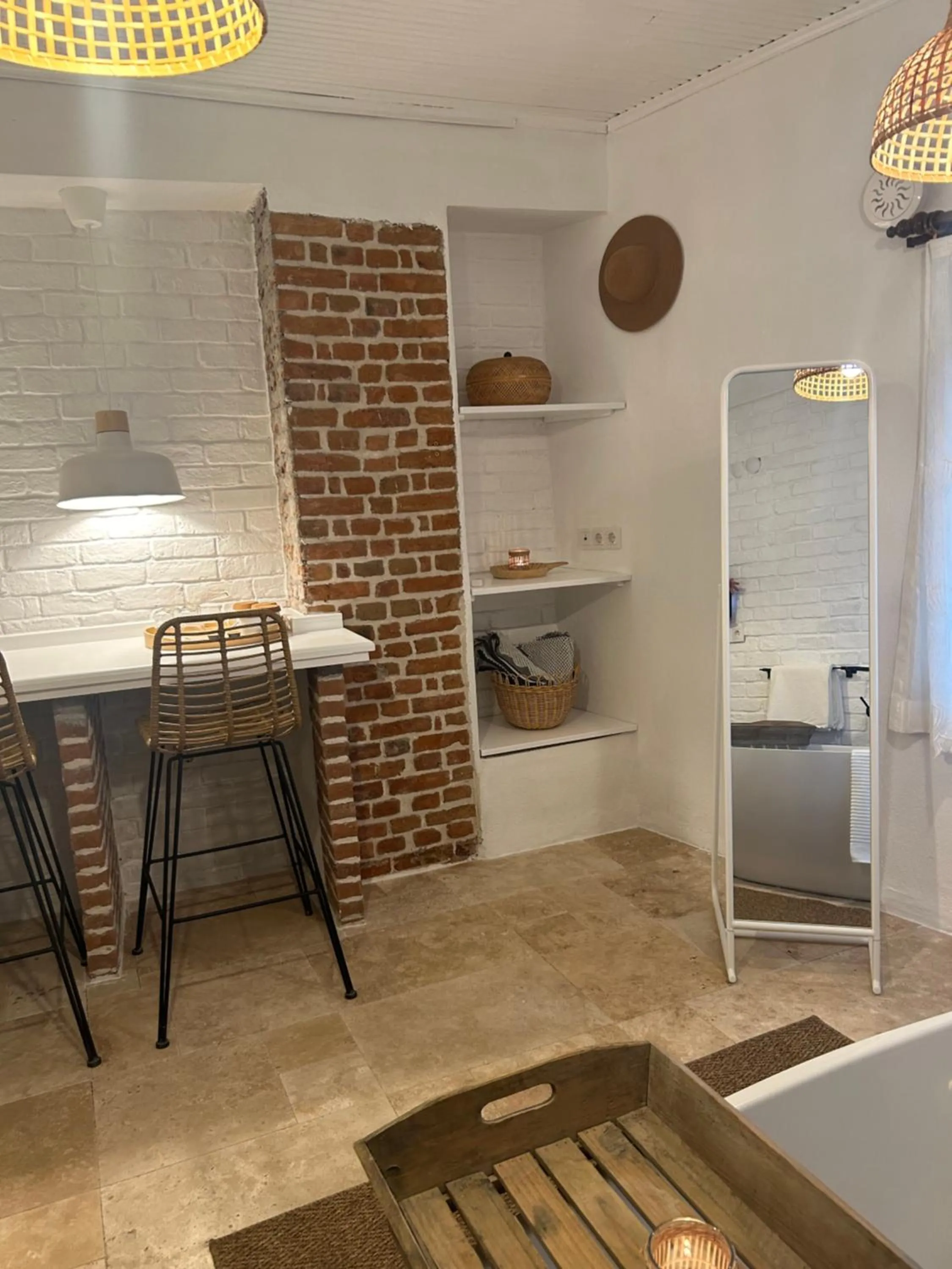 Attalos Suites Hotel