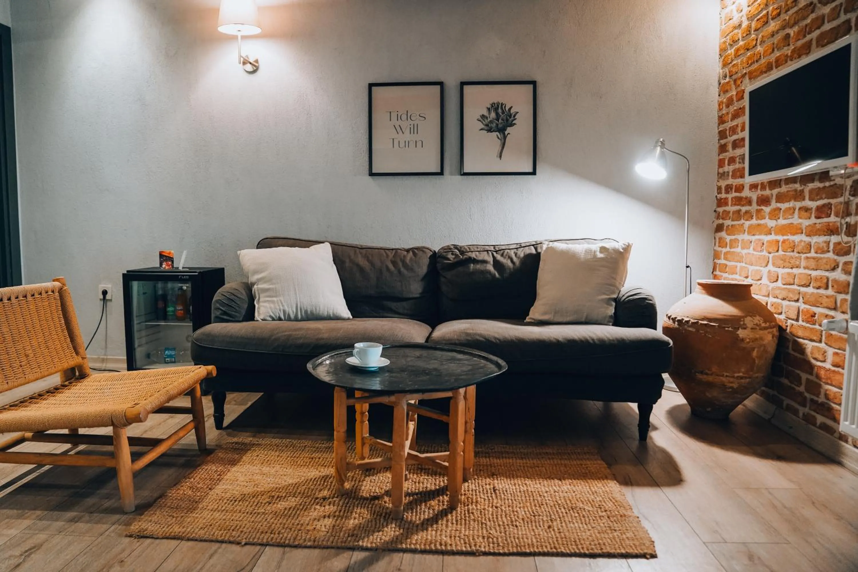 Attalos Suites Hotel