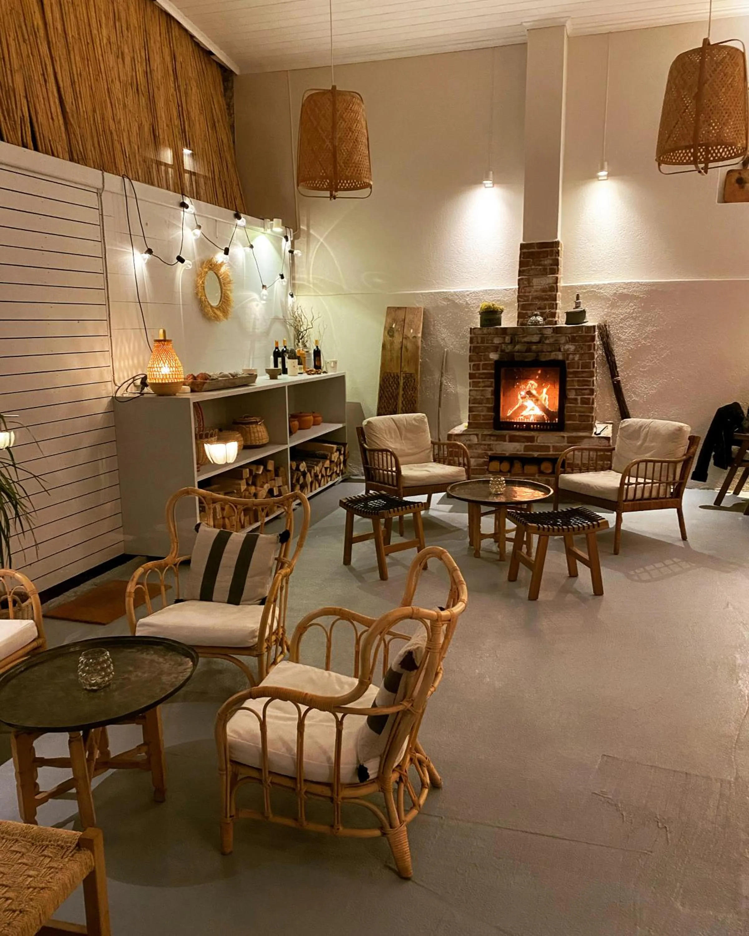 Attalos Suites Hotel