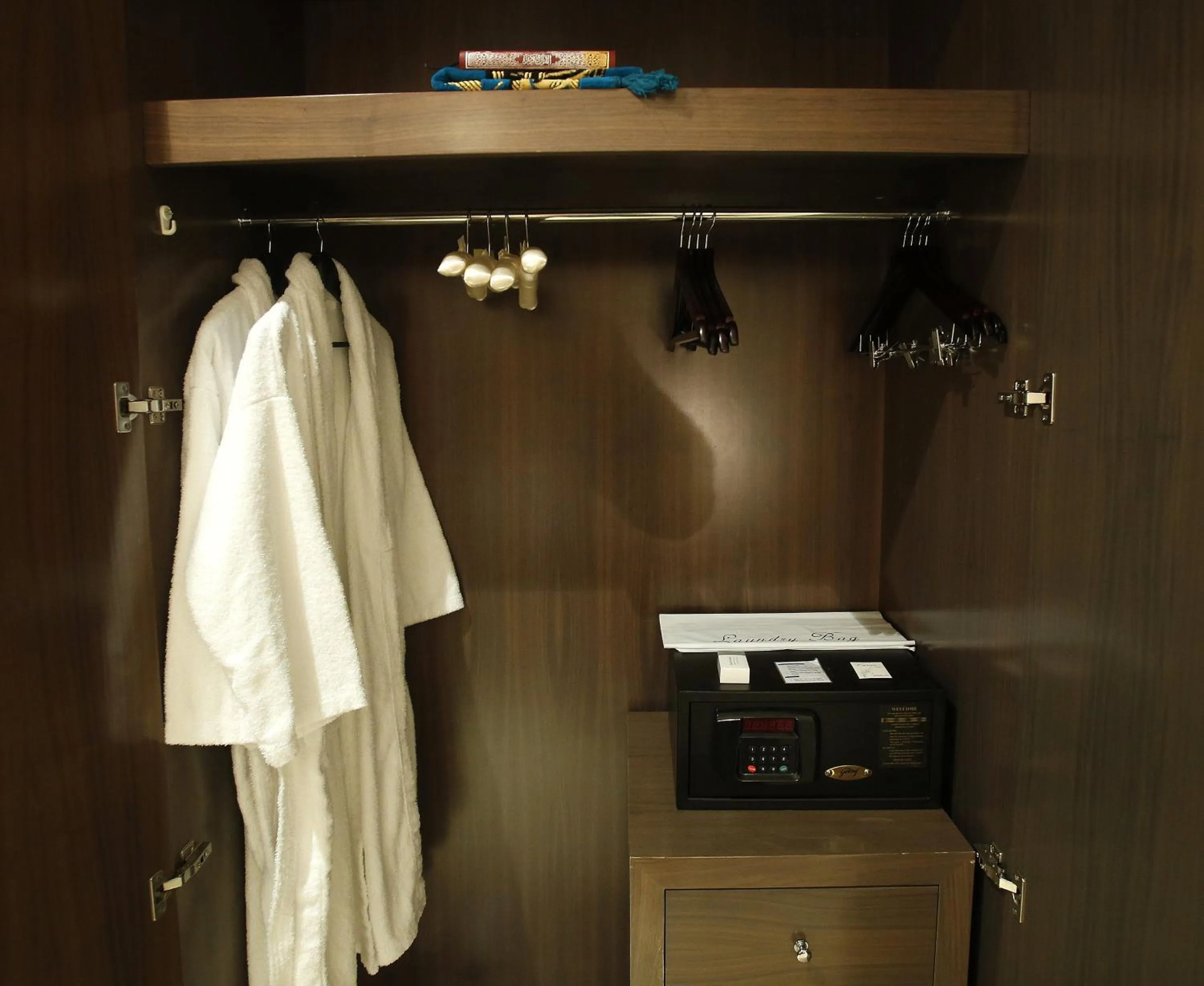 Seating area in Rawda Hotel