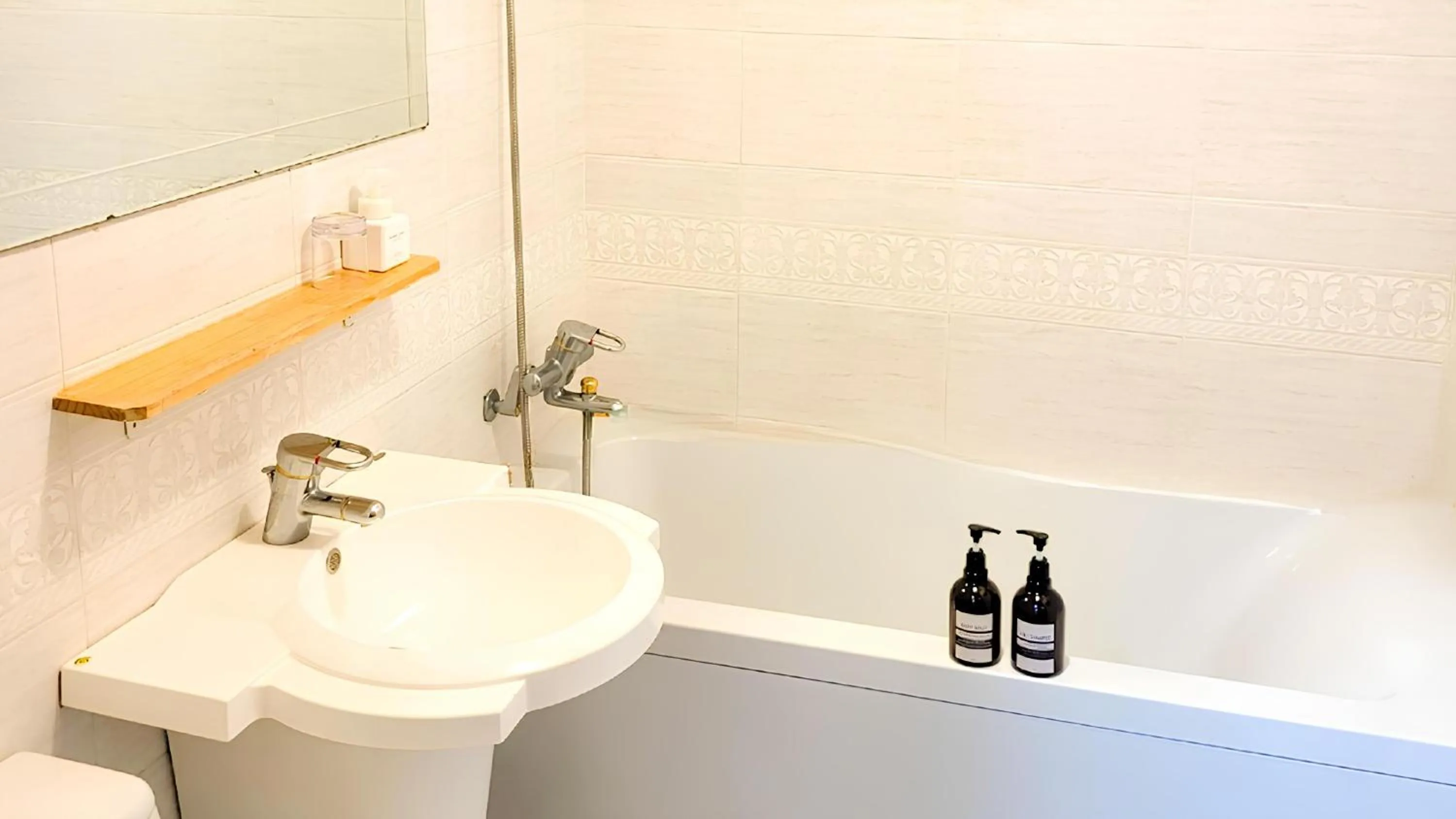 Bathroom in Jeju EQ Stay Hotel