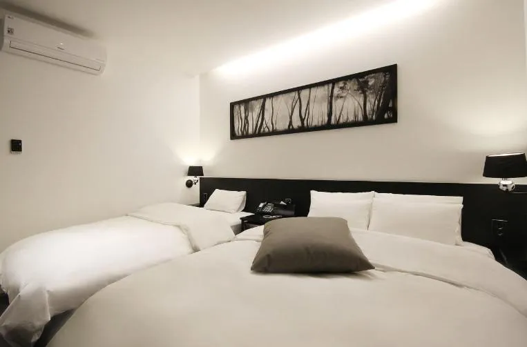 Hotel YAJA Gwangju Hanam branch