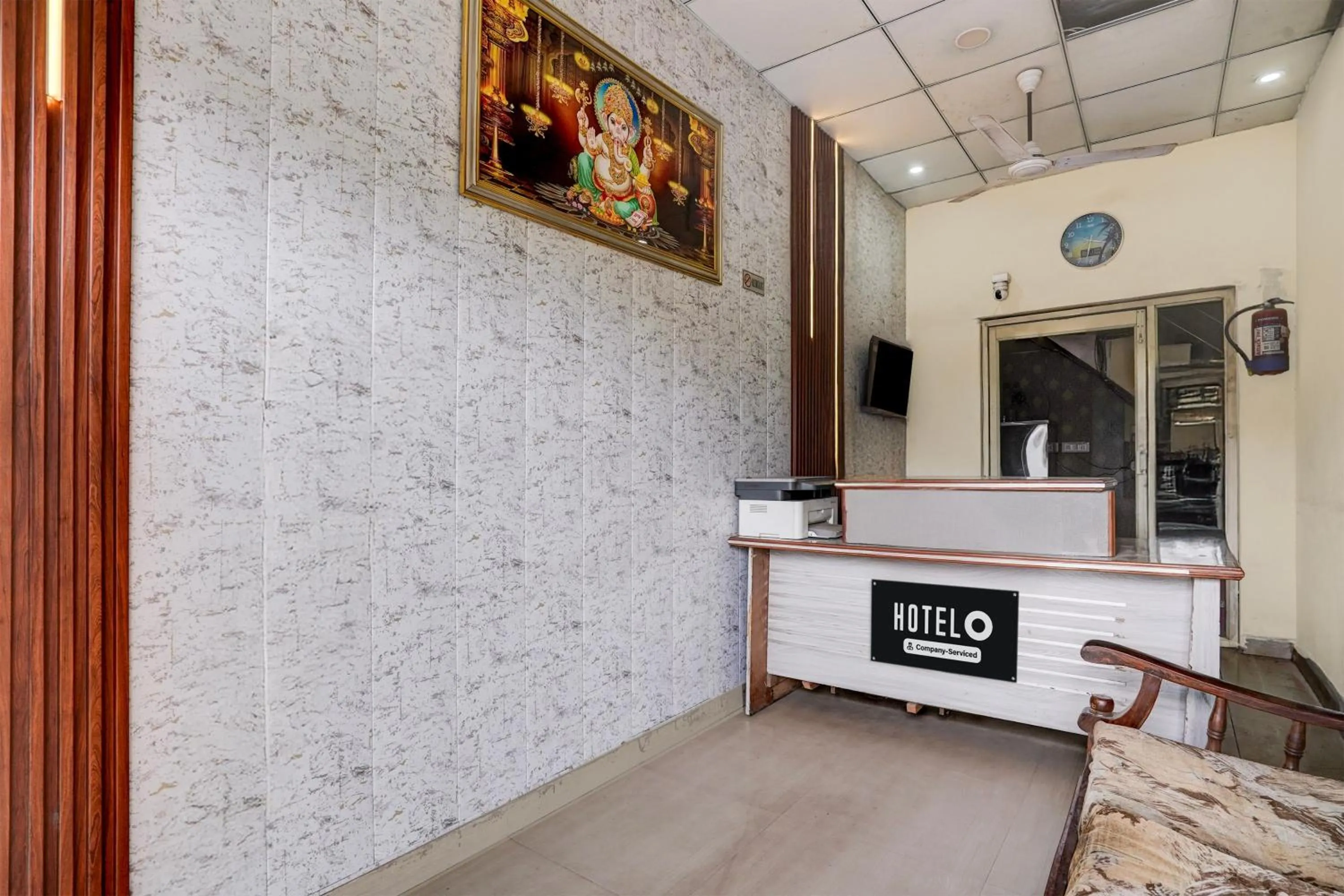 Lobby or reception in Super Hotel O Sector 58 Mohali Formerly Hotel Alpha