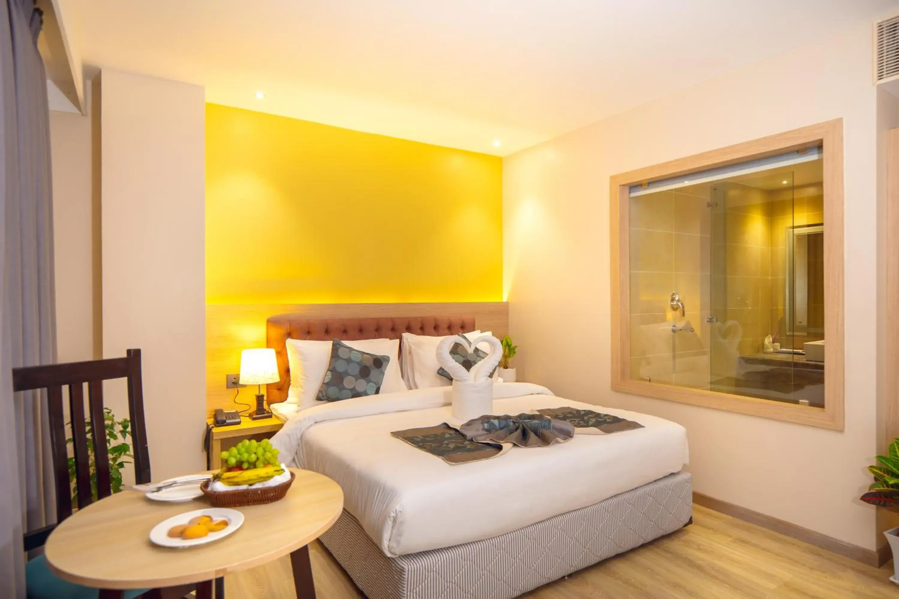 Deluxe Double Room - single occupancy in Velvet Luxe Hotel Deluxe Double Room - single occupancy in Velvet Luxe Hotel