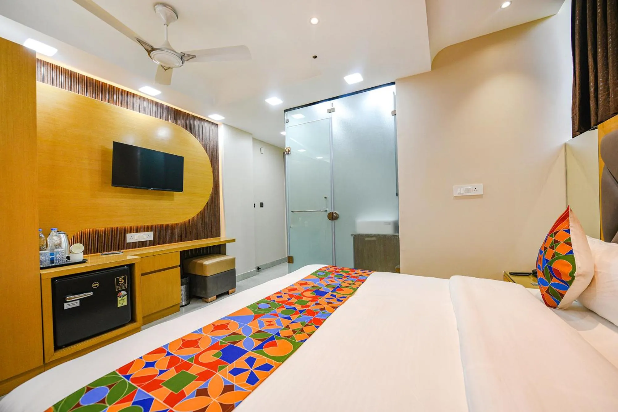 Bed in FabHotel Grand Palazzo Near Paschim Vihar