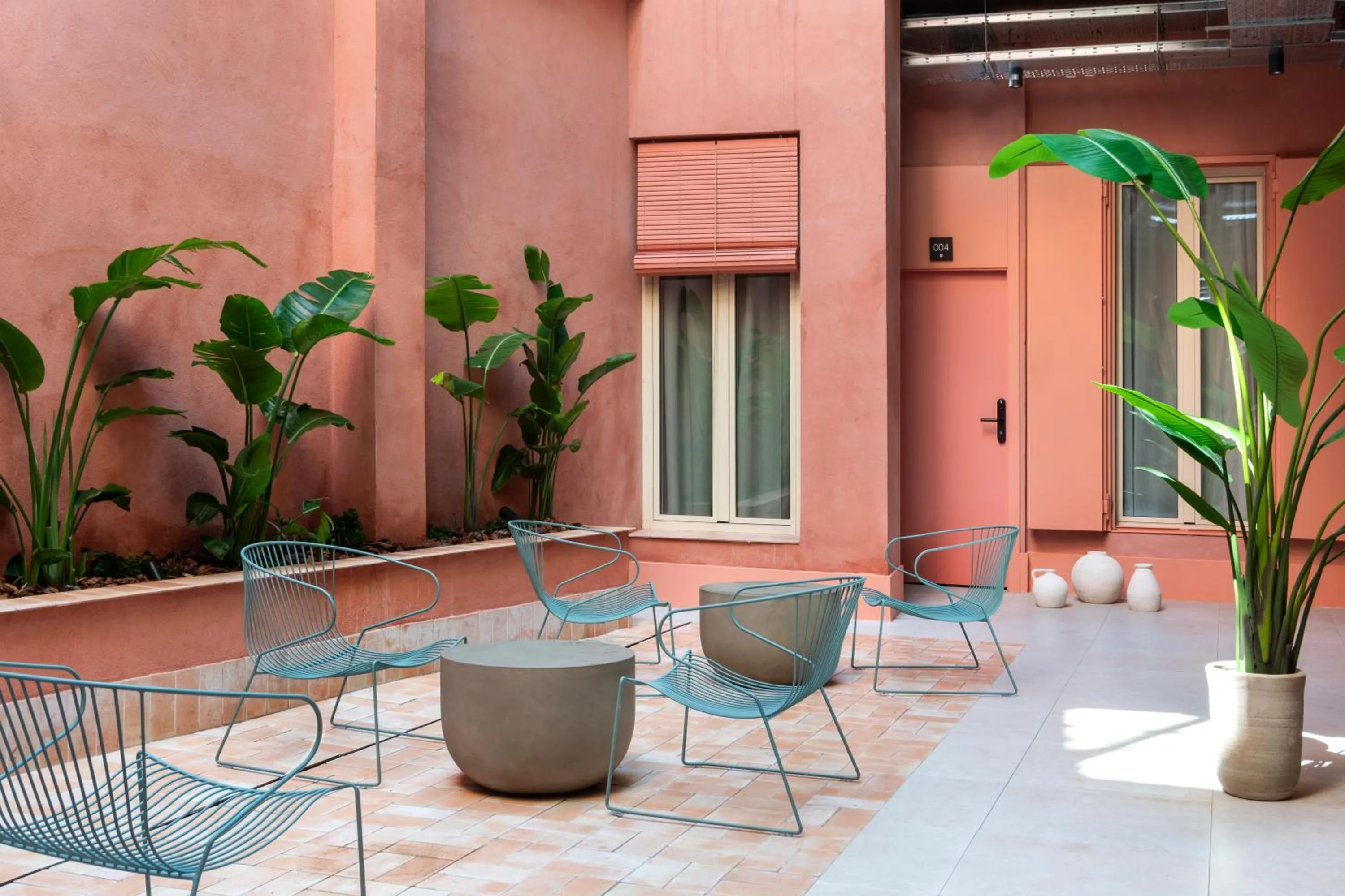 Property building in Magno Apartments Clavellinas