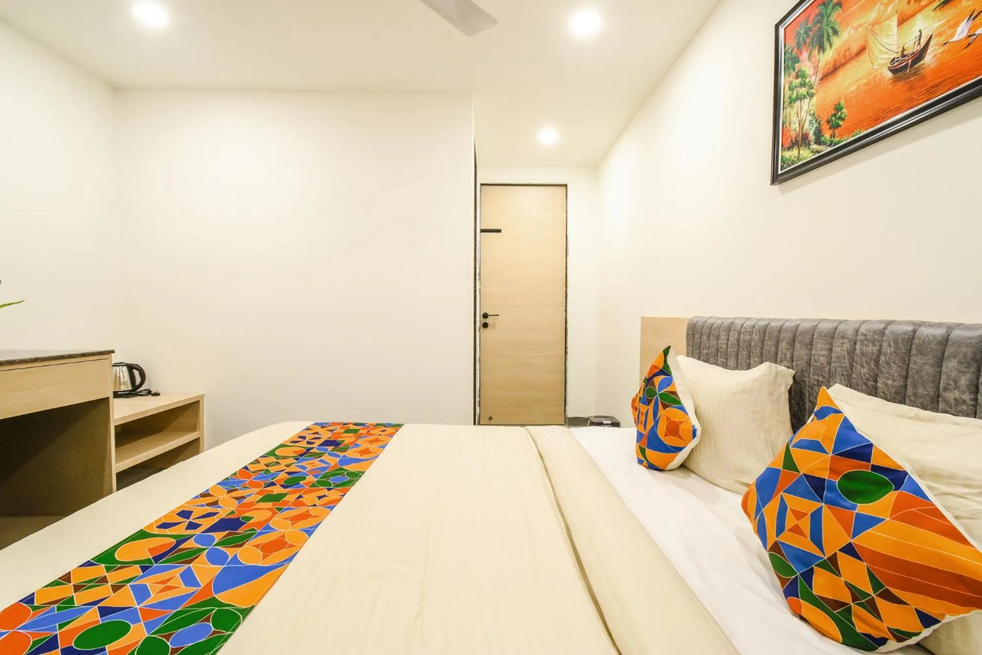 Bed in FabHotel Prime Adhirath Grand-Nr Madhapur-Hitech CIty