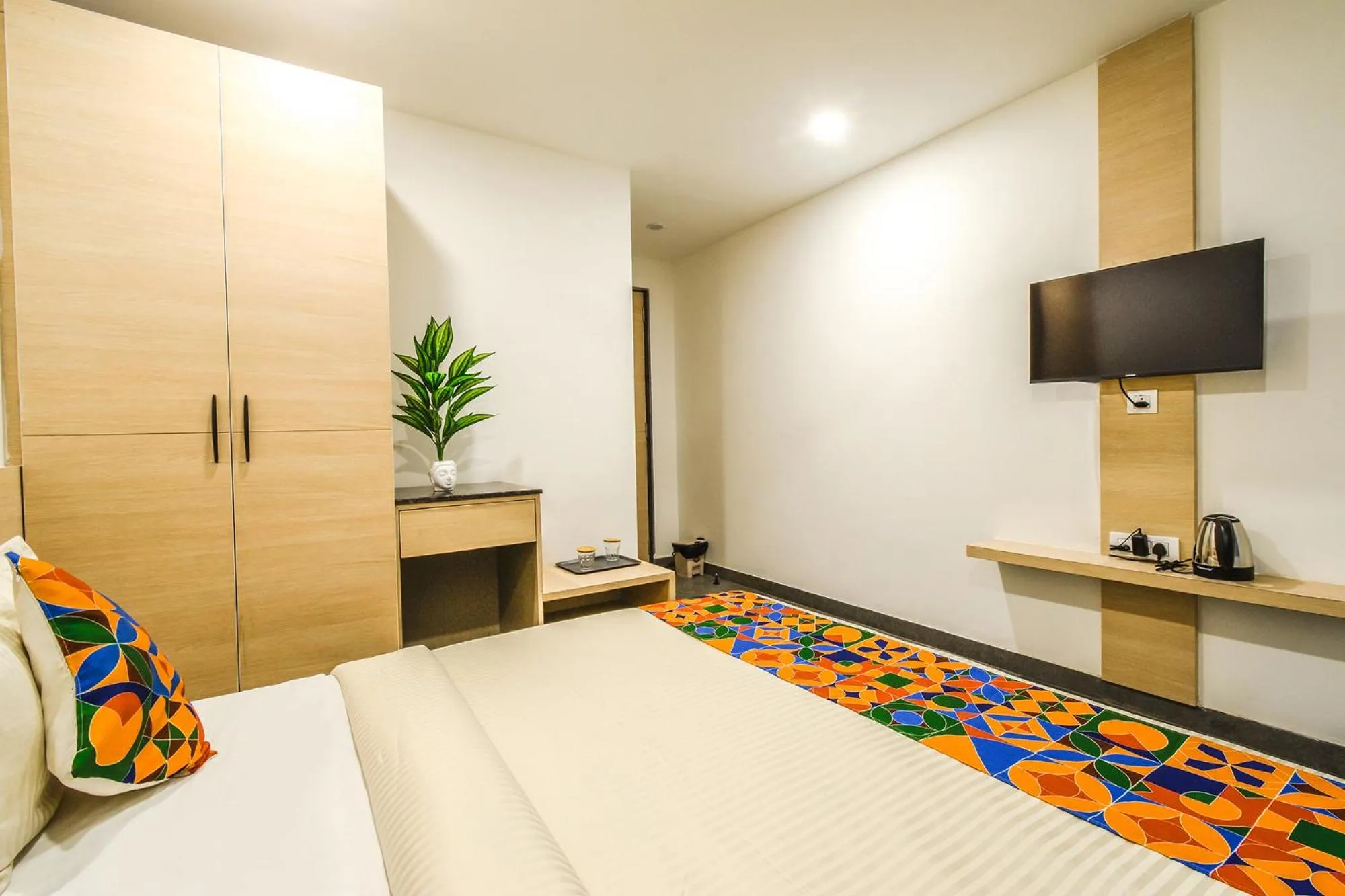 Bed in FabHotel Prime Adhirath Grand-Nr Madhapur-Hitech CIty