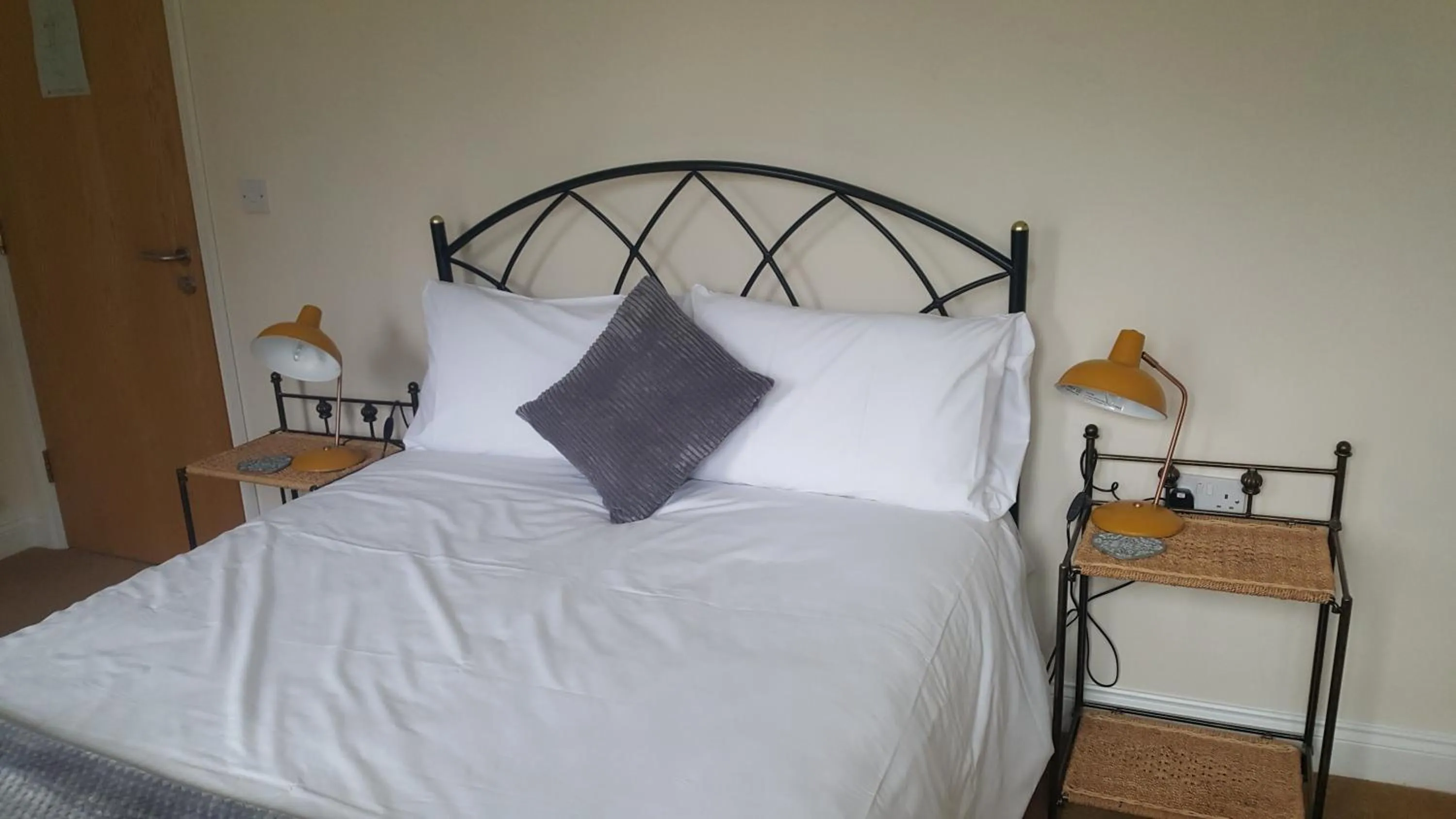 Bed in The Old Grain Store Bed & Breakfast