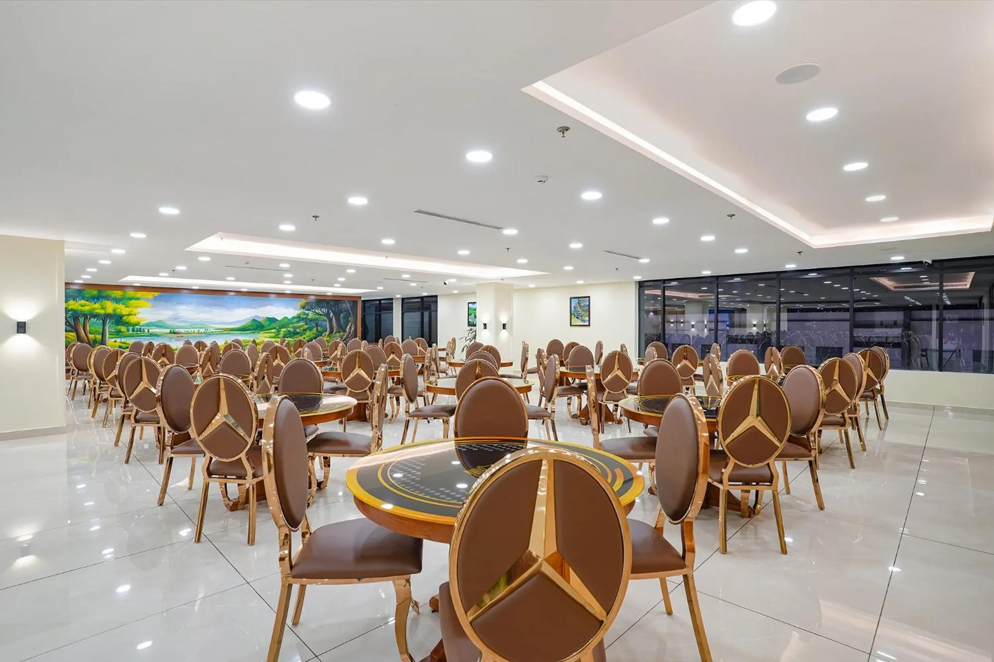 Banquet/Function facilities in Oriva Freshco