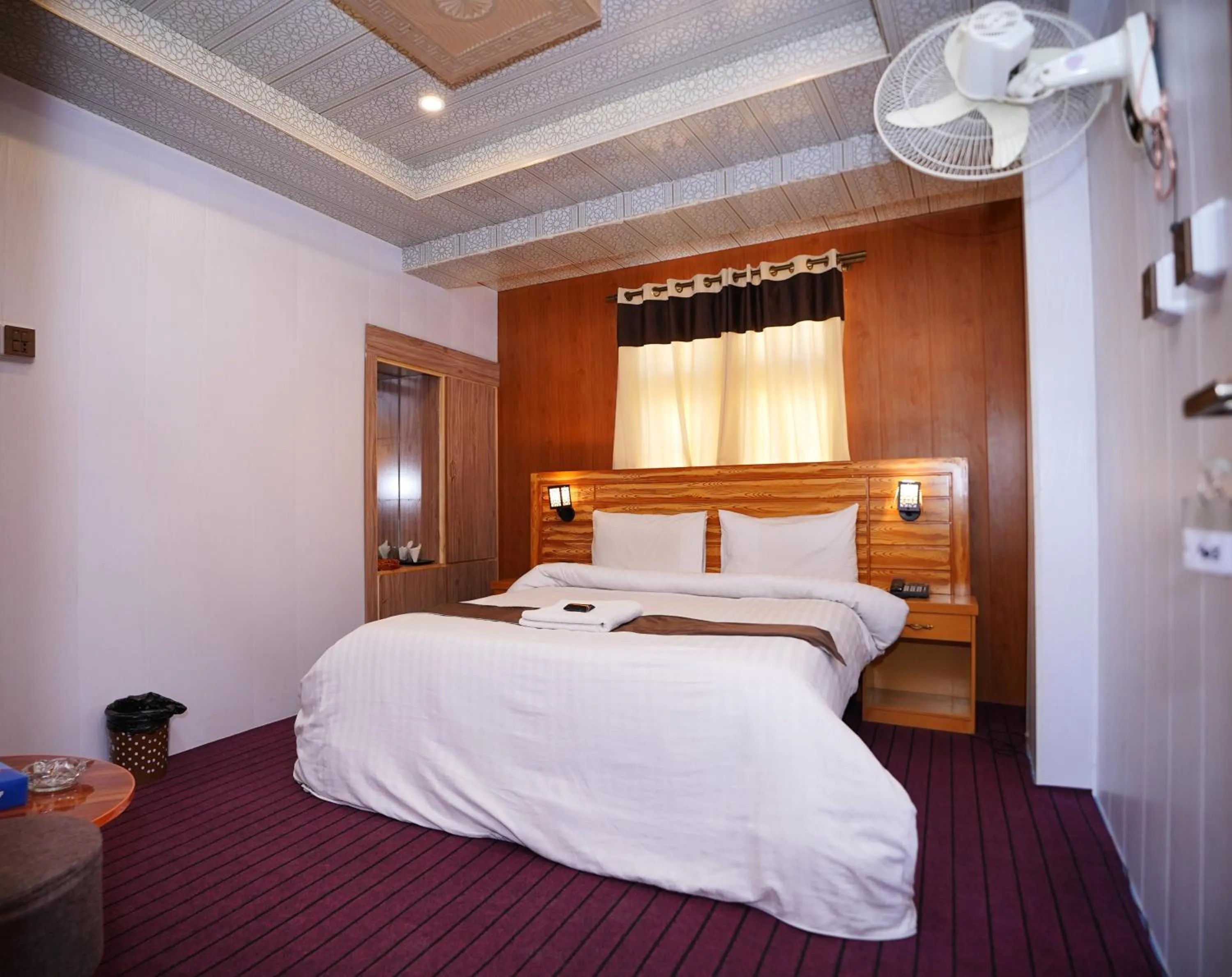 Bed in Hunza Elites hotel