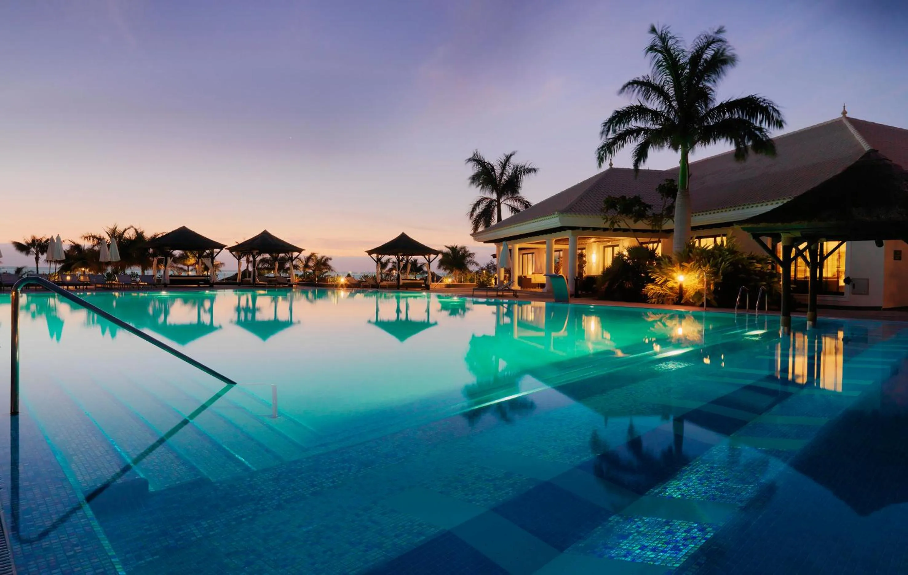 Day in Gran Melia Palacio de Isora Resort & Spa