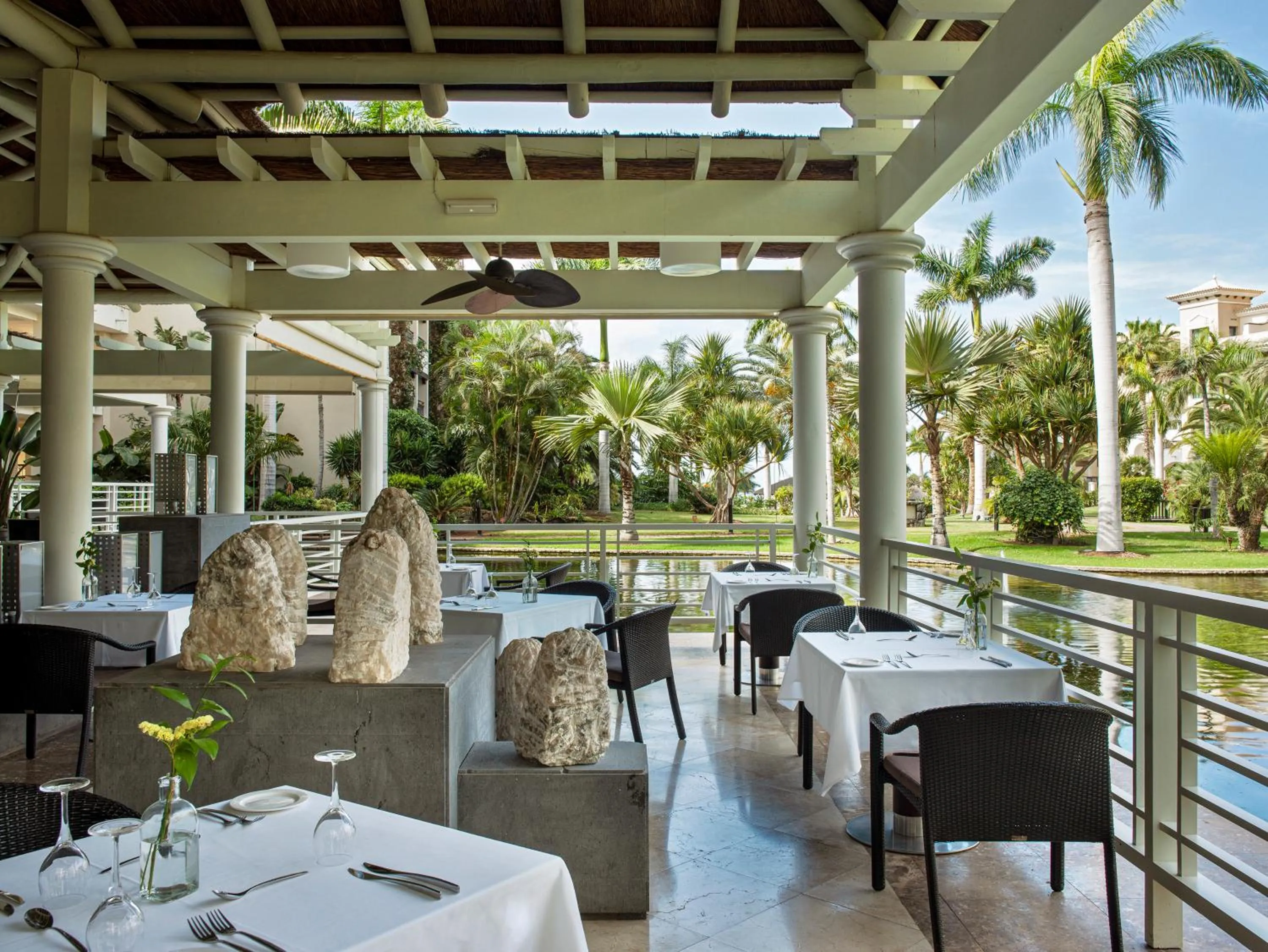 Restaurant/places to eat in Gran Melia Palacio de Isora Resort & Spa