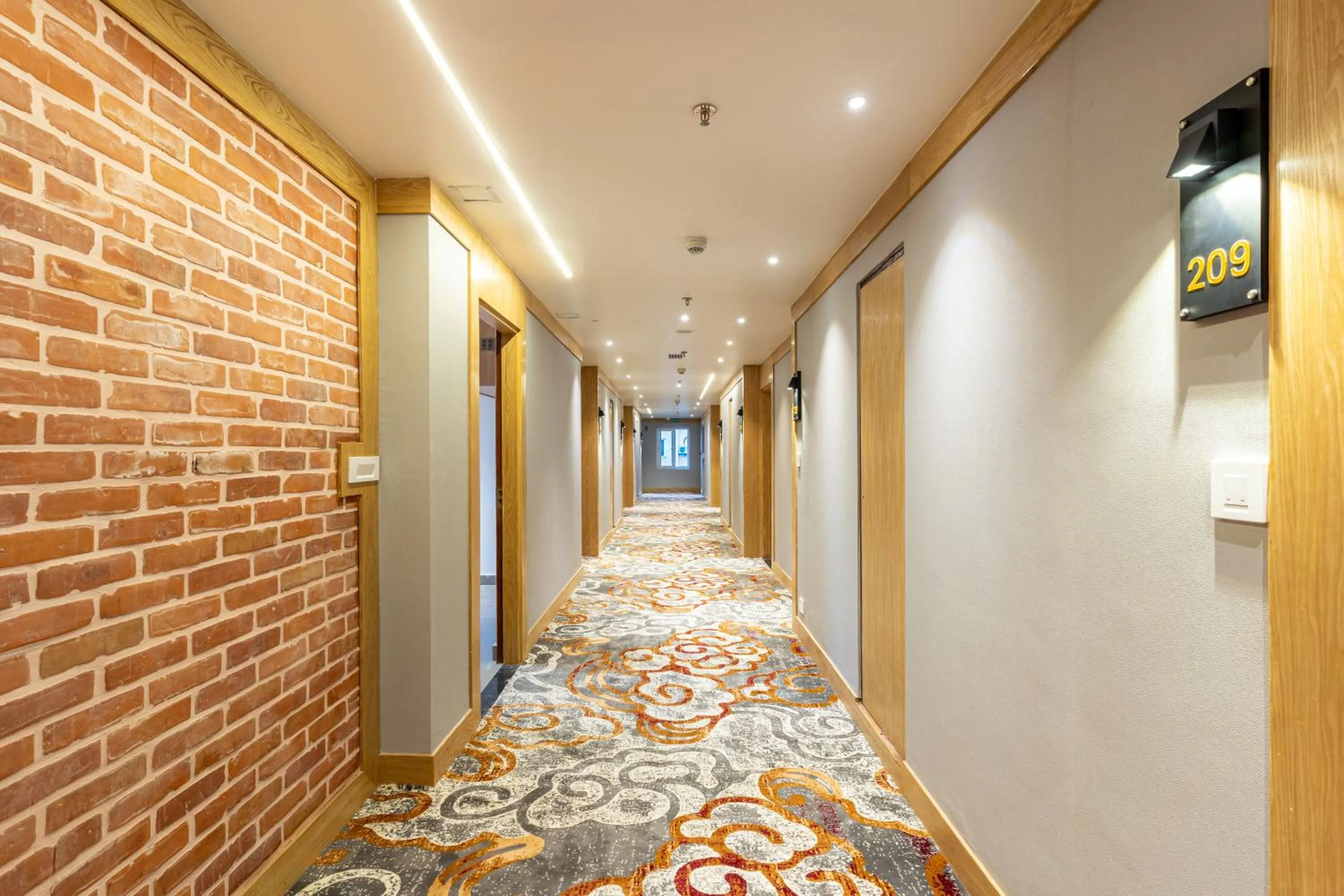 Other in Hotel Anuttara