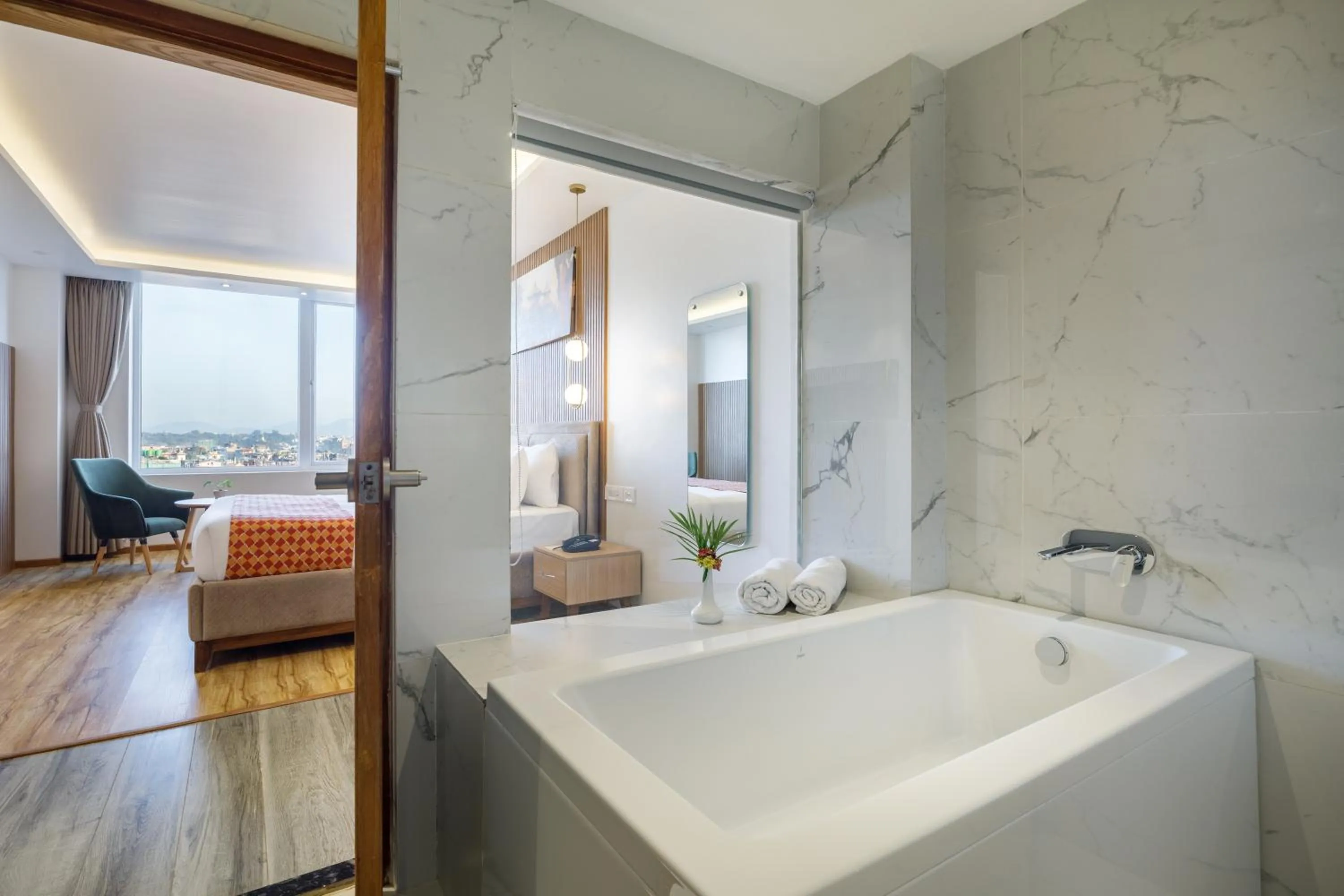 Bathroom, Bed in Hotel Anuttara