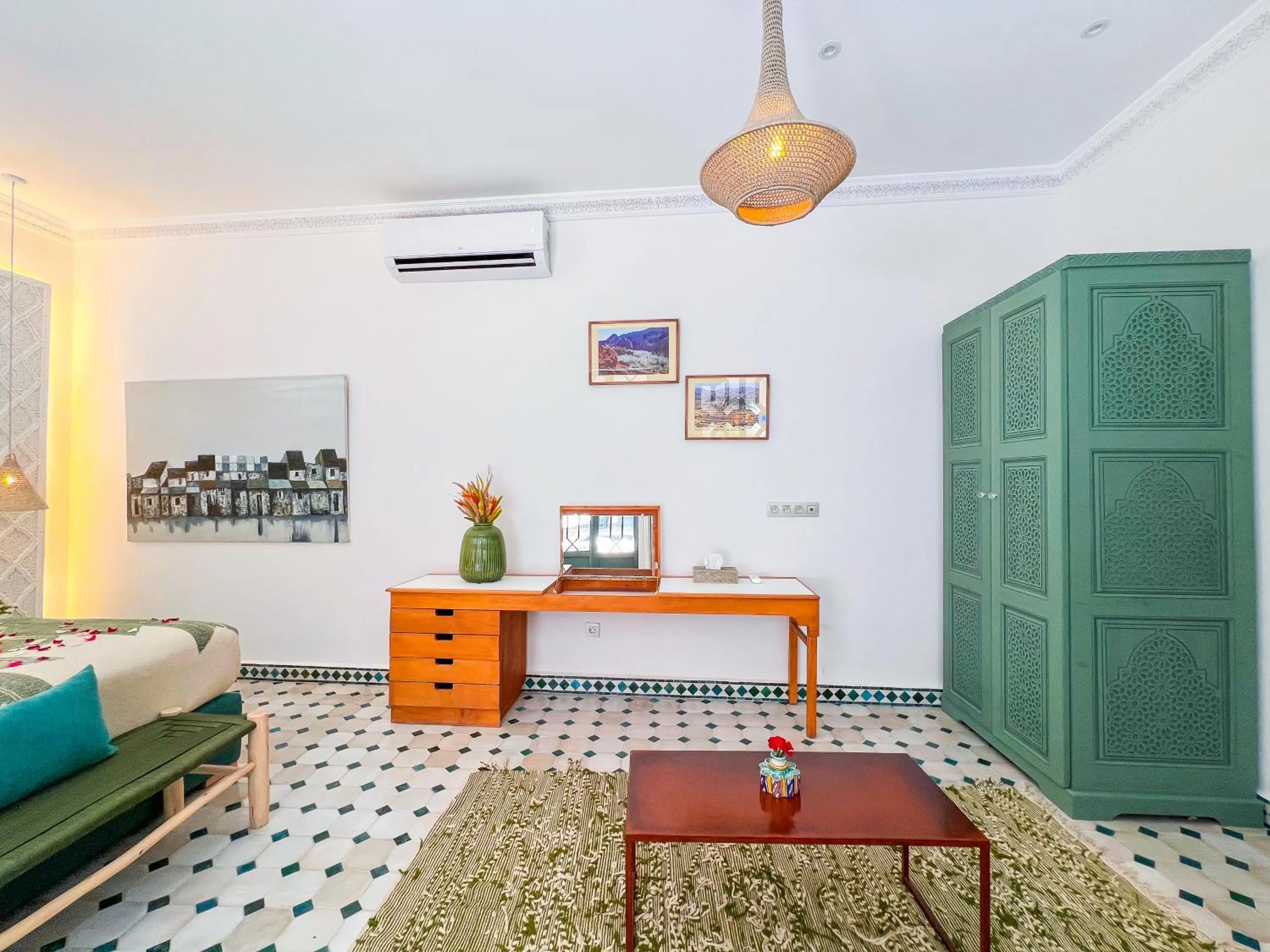 Bed in Riad Kech One & Spa