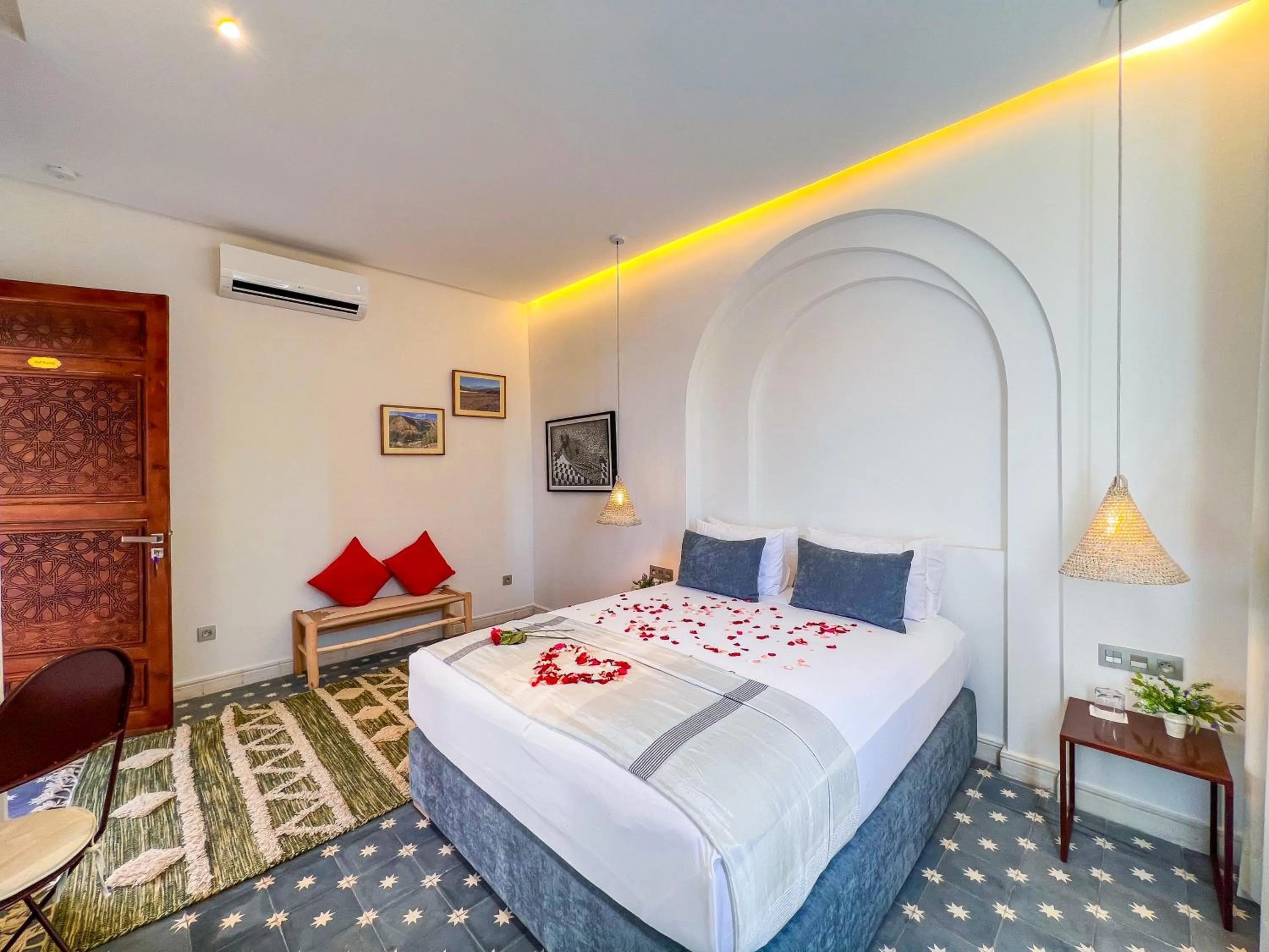 Bed in Riad Kech One & Spa