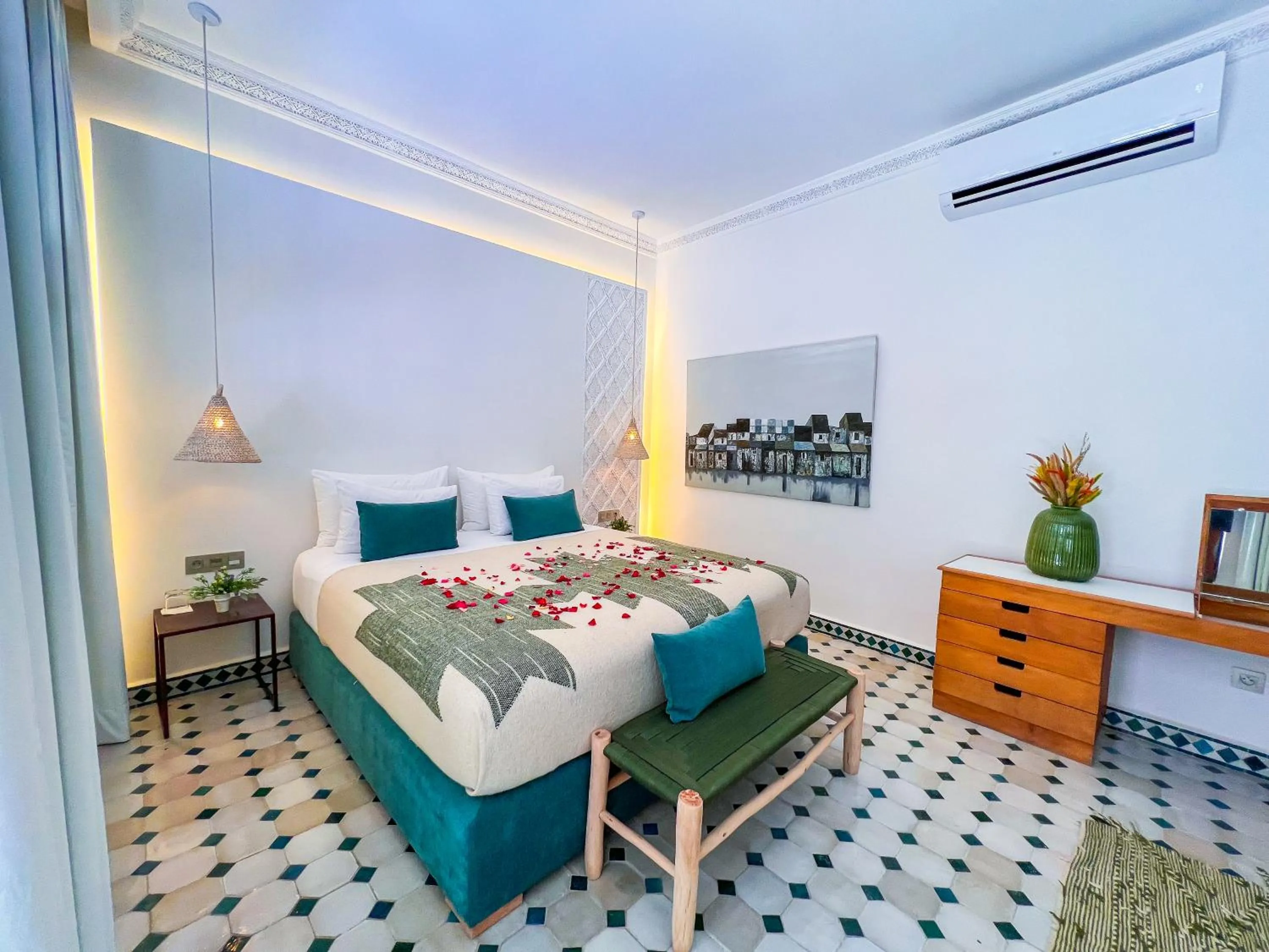 Bed in Riad Kech One & Spa