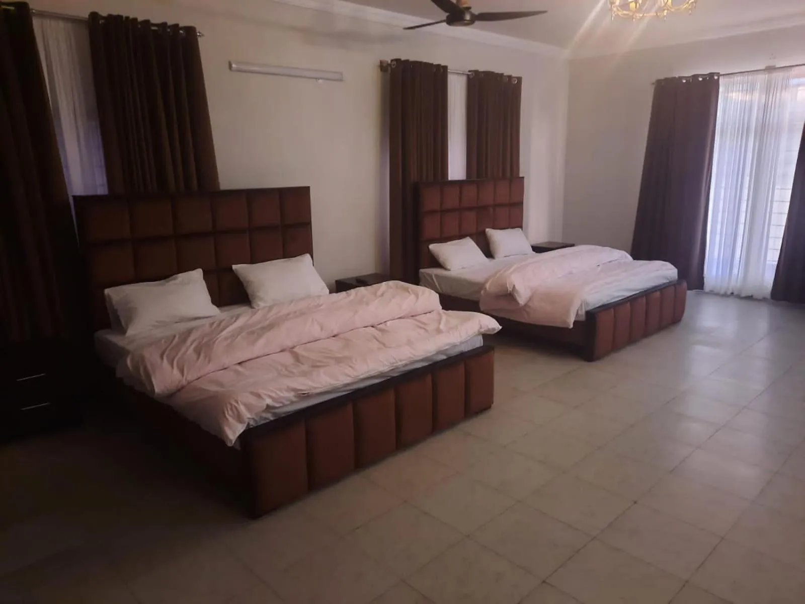 Bed in Morbex Inn Hotel Islamabad