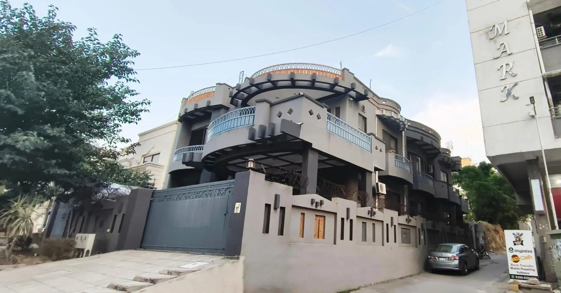 Property building in Morbex Inn Hotel Islamabad